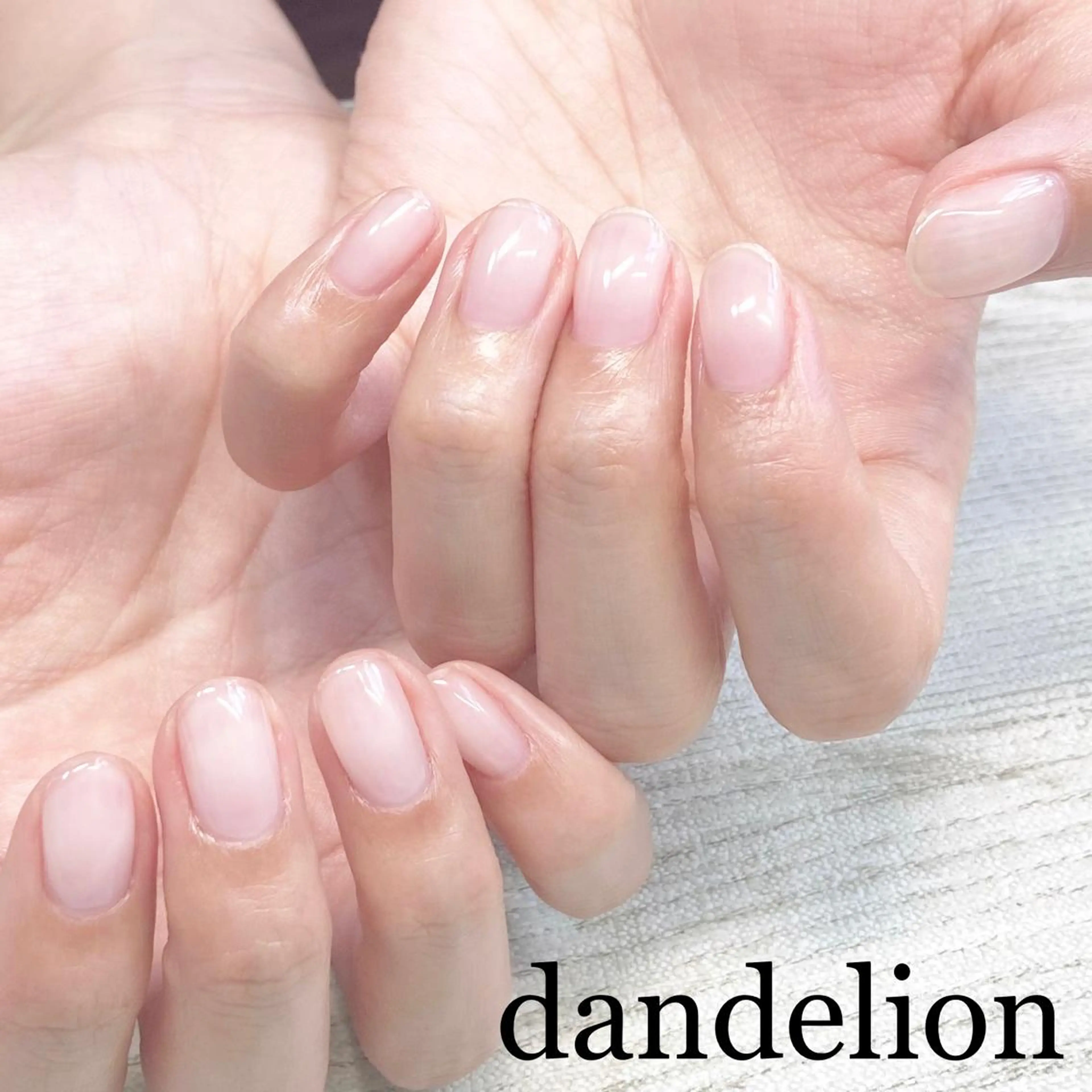 ネイル ハンドネイル ハンドケア dandelion ダンデライオンのネイルデザイン