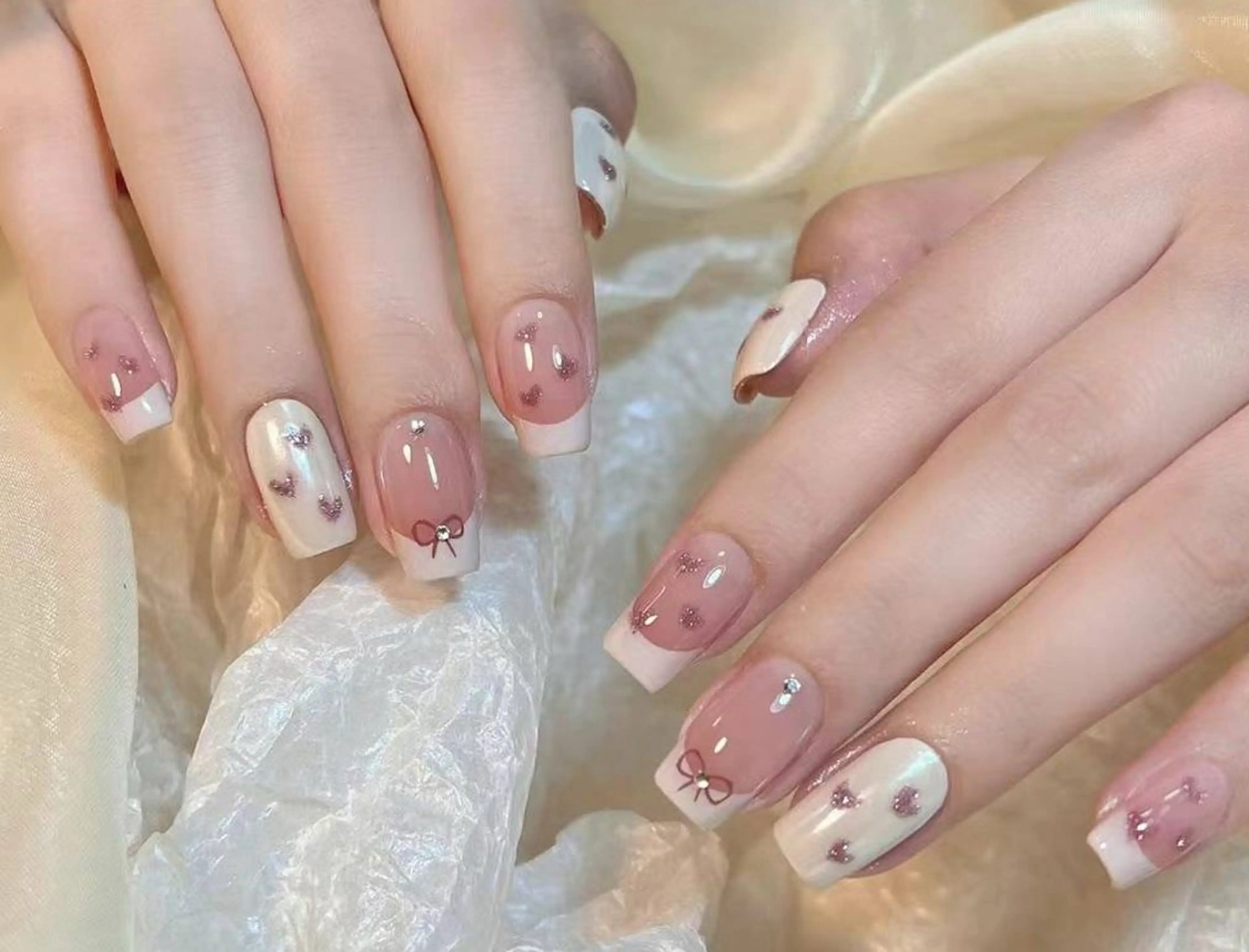 ネイル アートネイル ジェルネイル グラデーション 持ち込み オフィスネイル ハンドネイル ハンドケア LUXE NAIL SALONのネイルデザイン