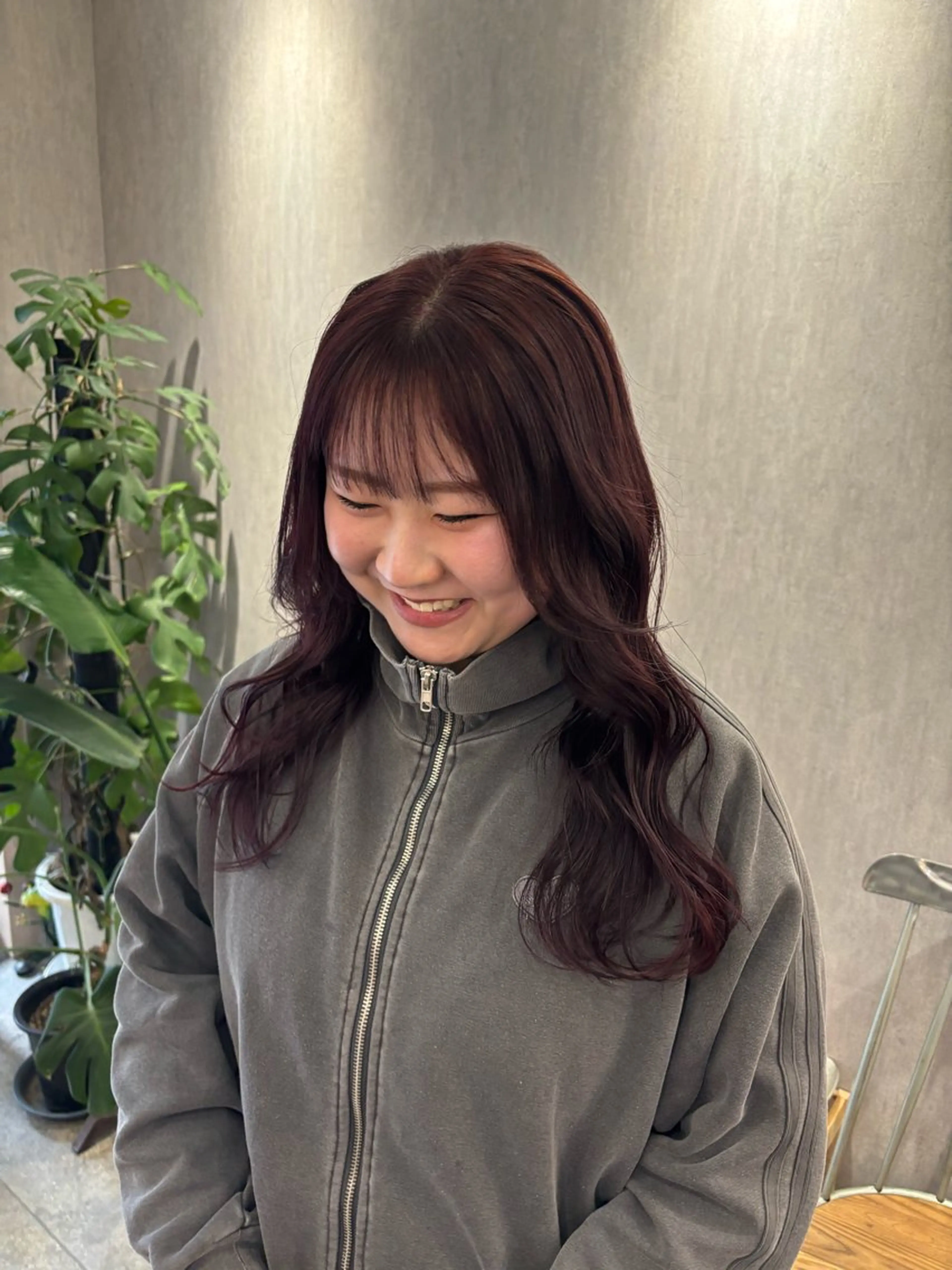 ロング ヘアカラー 石原 望来のヘアスタイル