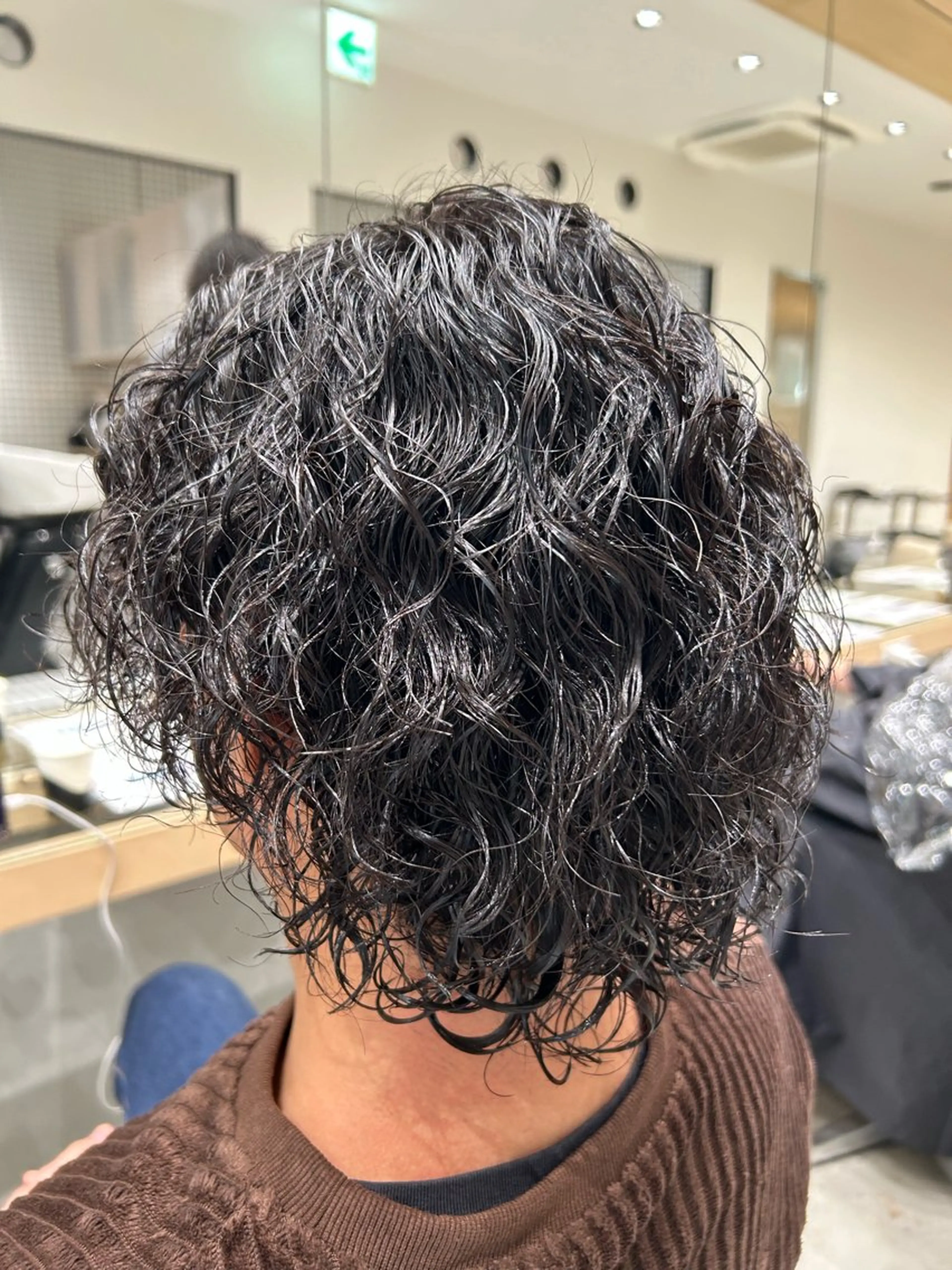 パーマ メンズ フェードカット メンズパーマ スパイラルパーマ カット パーマ 🐲ツイスパ🐲 フェード/龍のヘアスタイル