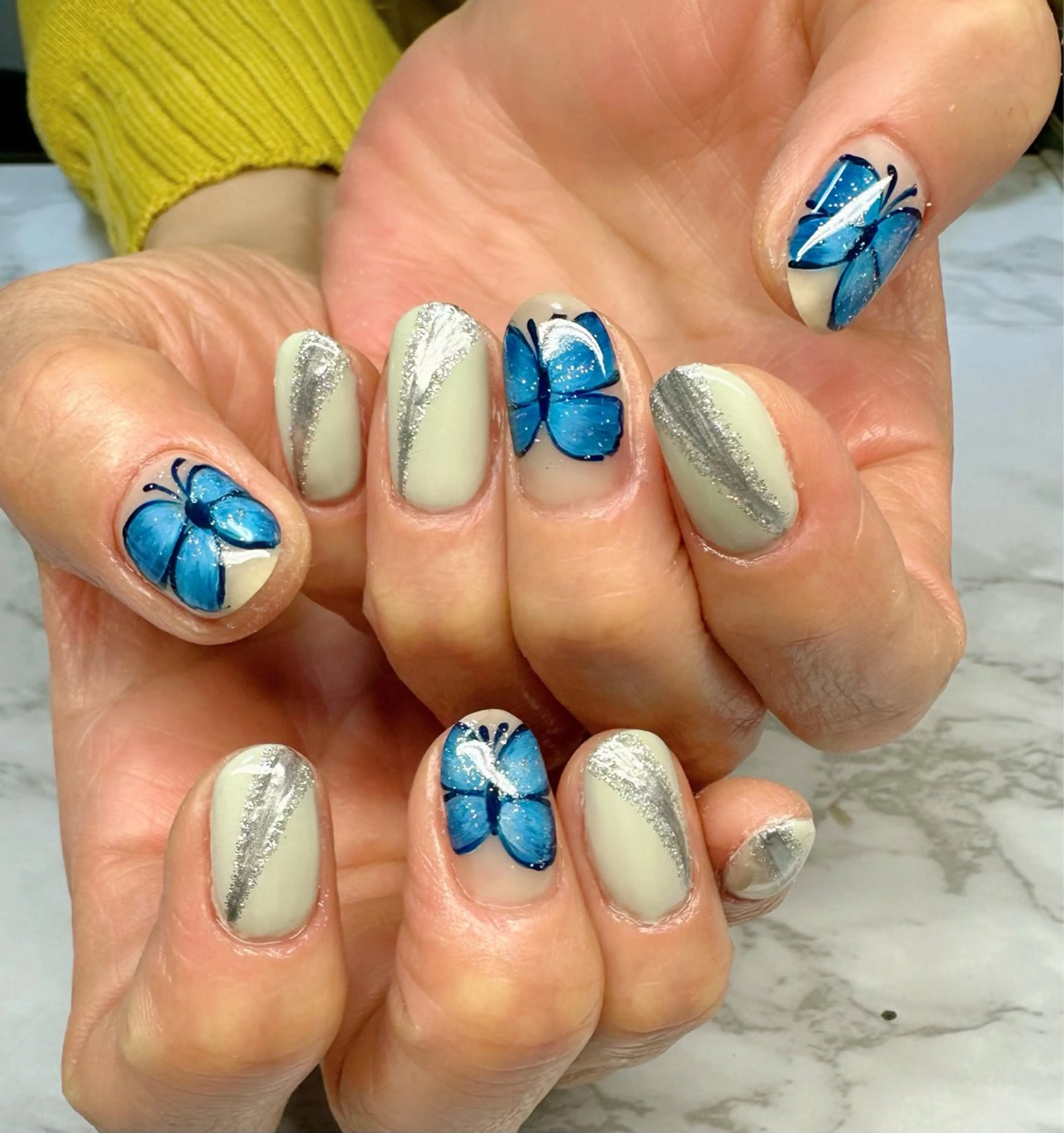 ネイル アートネイル ラメ(グリッター) ワンカラーネイル 春ネイル M.N_ nailのネイルデザイン