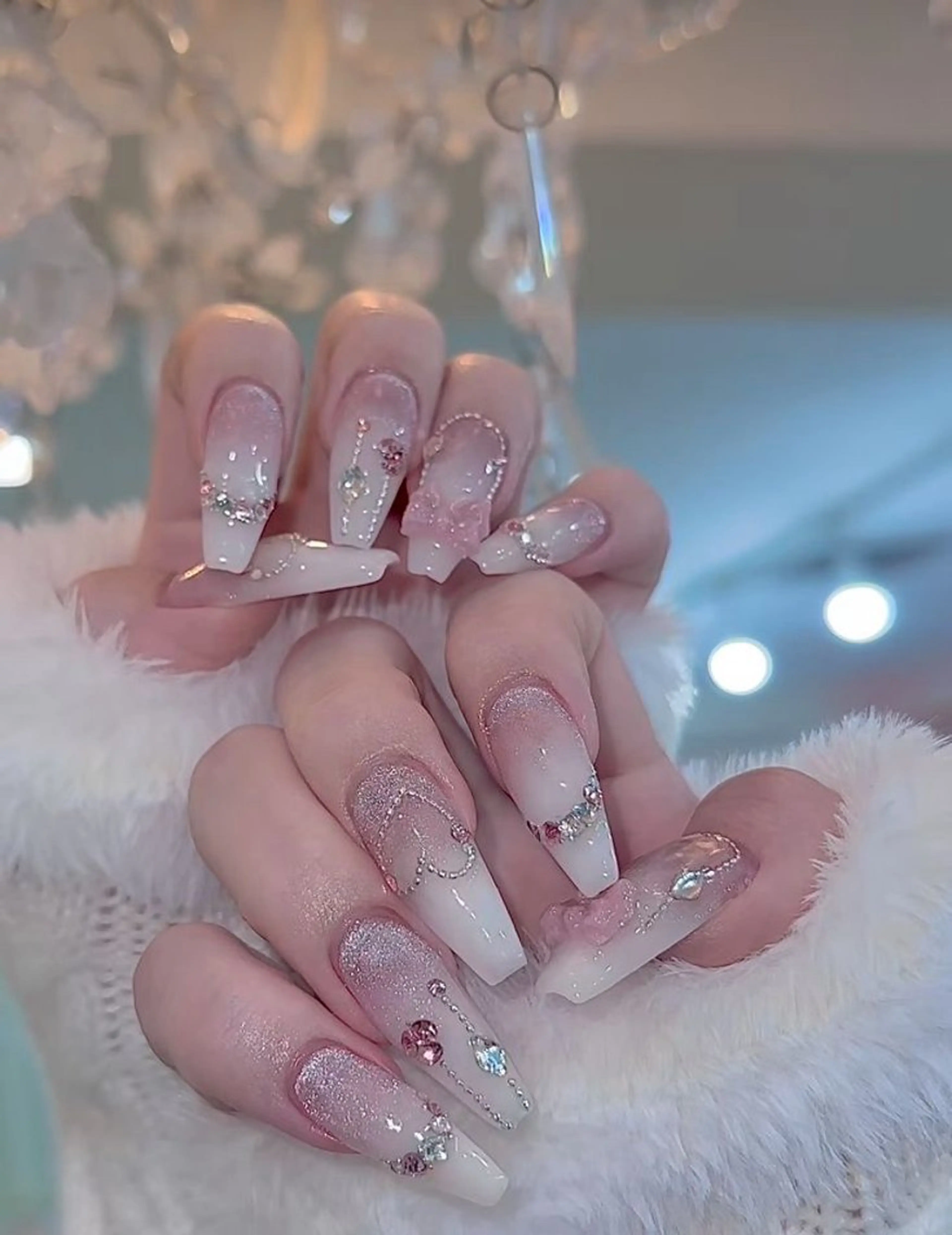 ネイル オーロラネイル チークネイル 長さ出し フットネイル フレンチネイル Lee Nails チップ長さだし専門店のネイルデザイン