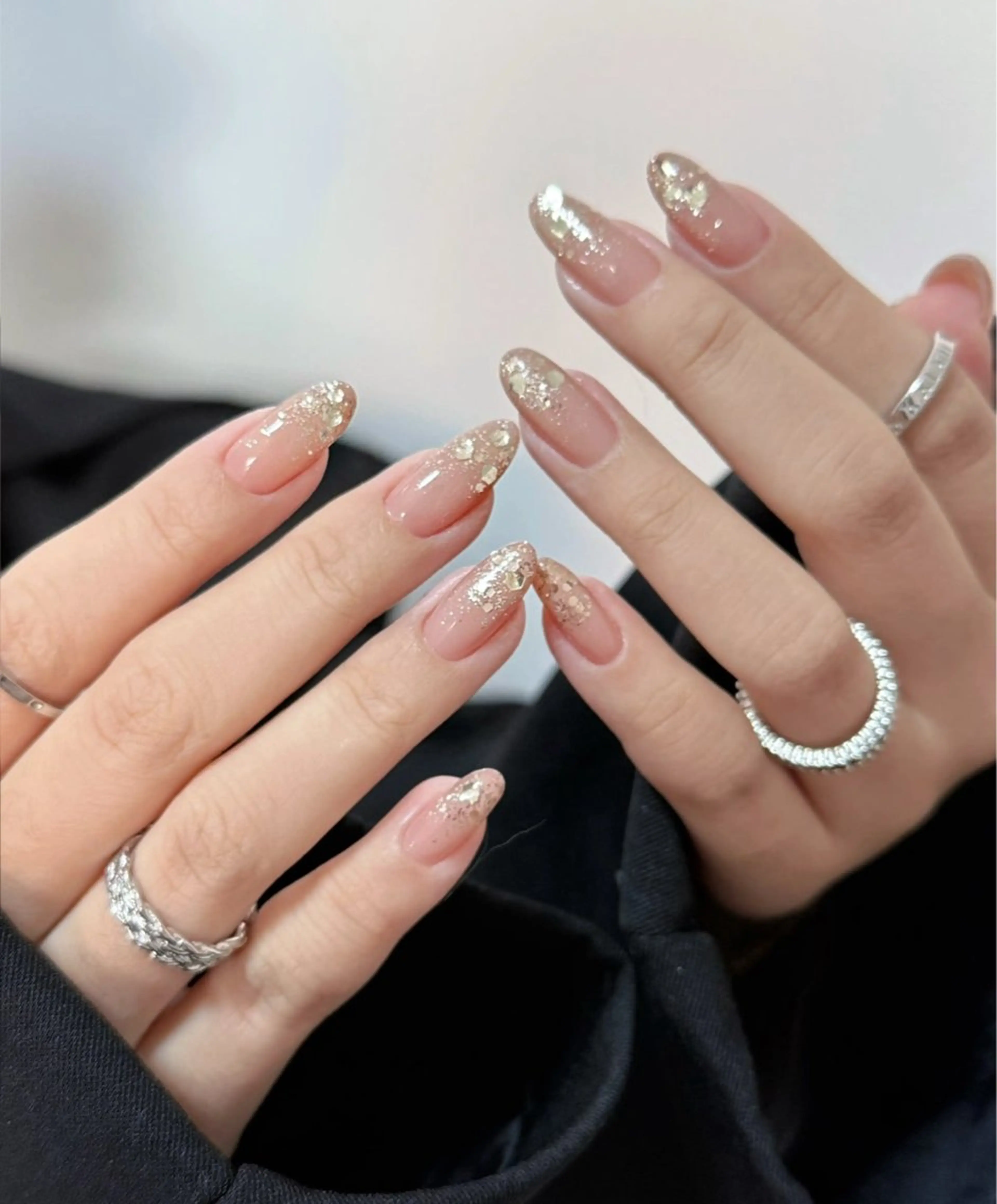 🩵自爪🩵ラメグラデーション🩵ベース有りの写真