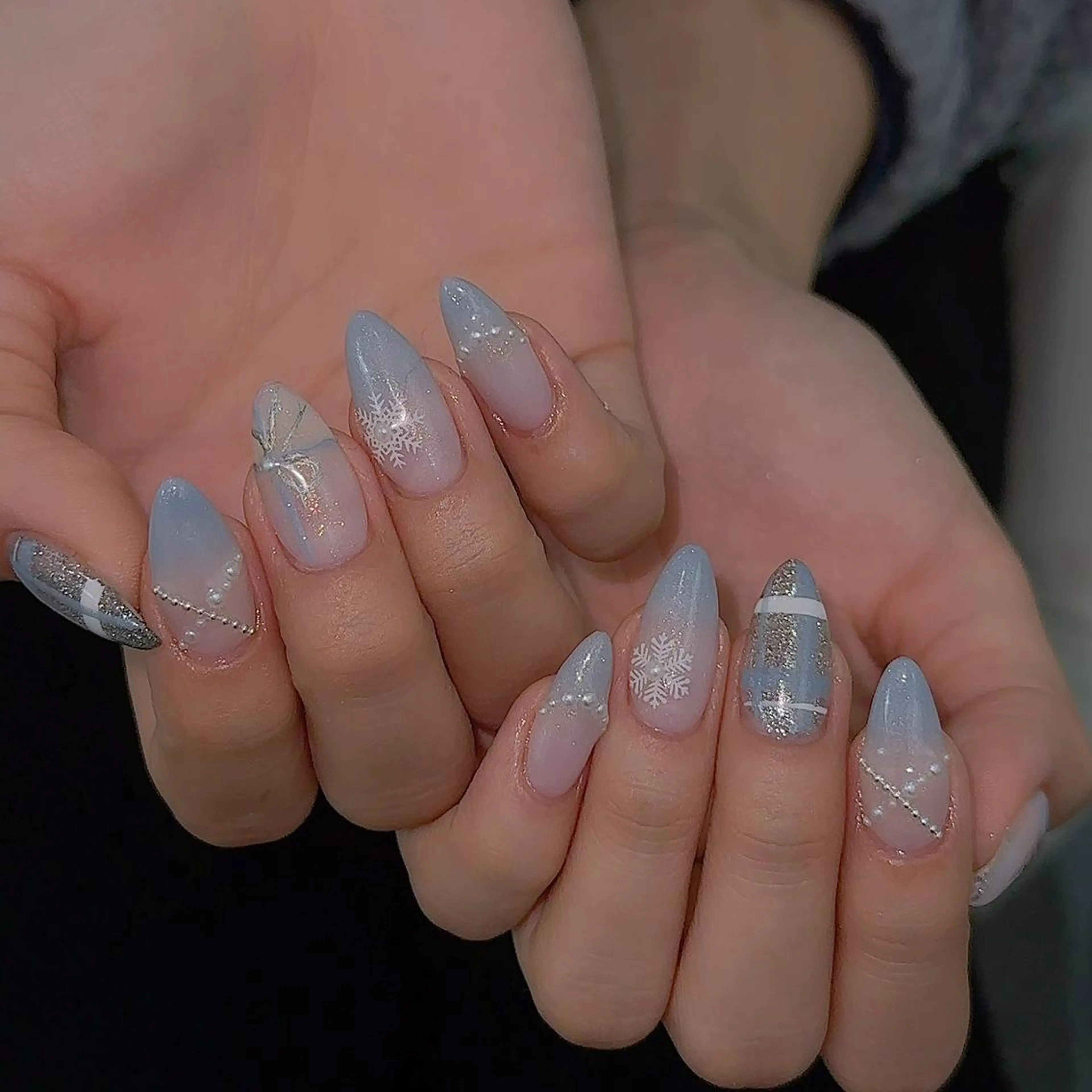 ネイル ハンドネイル Queens みなみのネイルデザイン