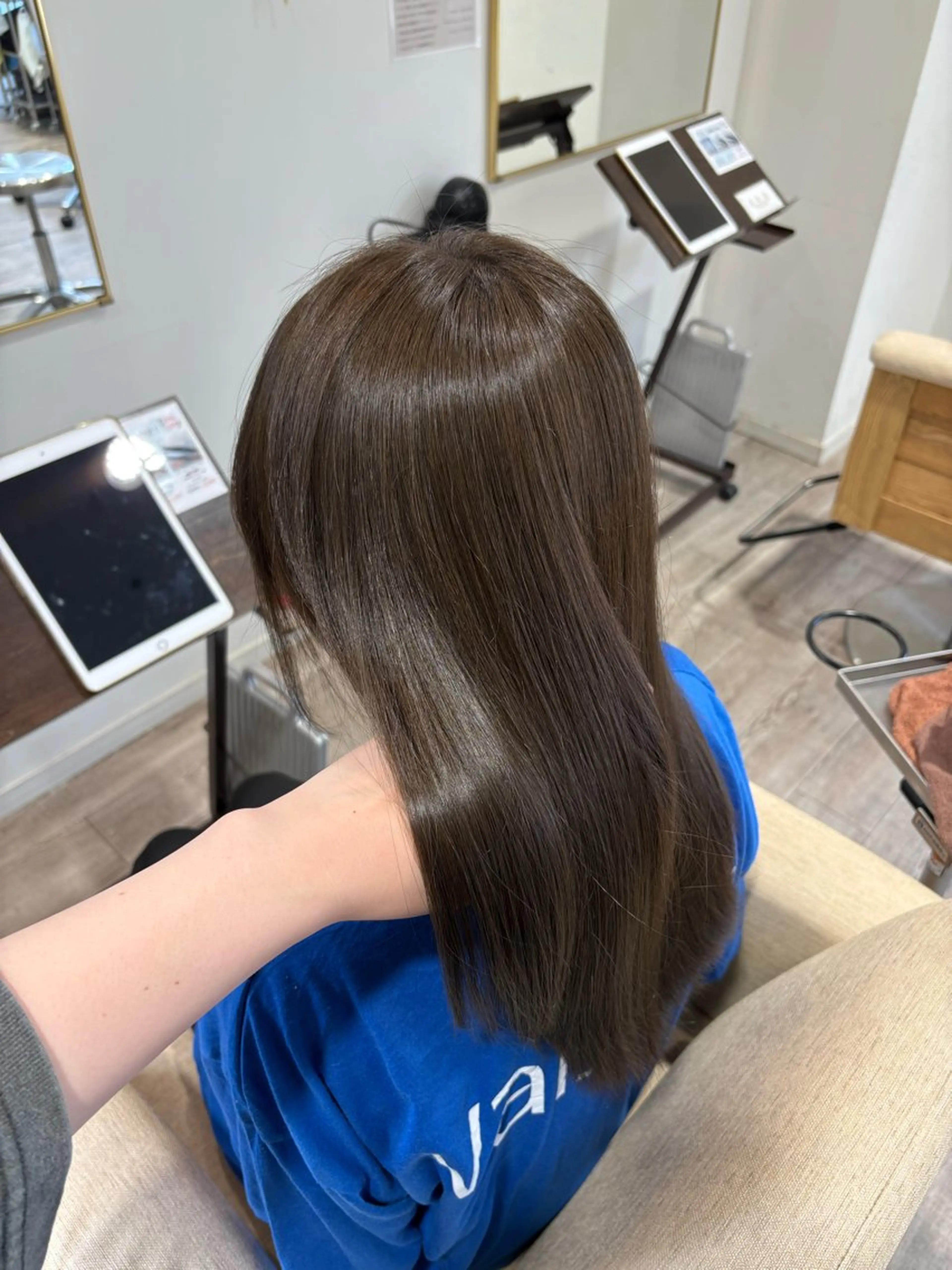 カラー オリーブカラー カットモデル募集 𝙨𝙖𝙠𝙞💚のヘアスタイル