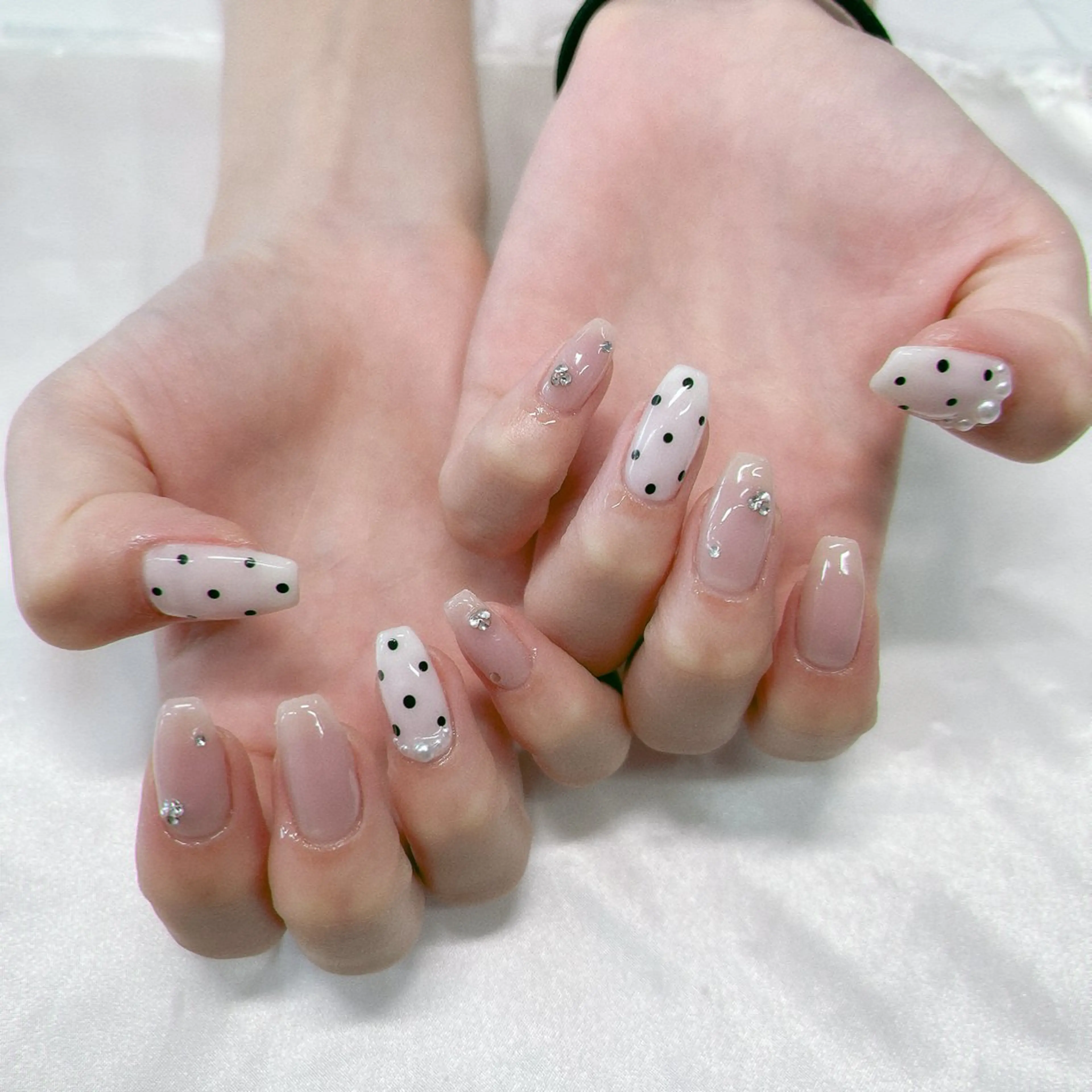 ネイル Sorciere.所属・__10' nailのネイルデザイン