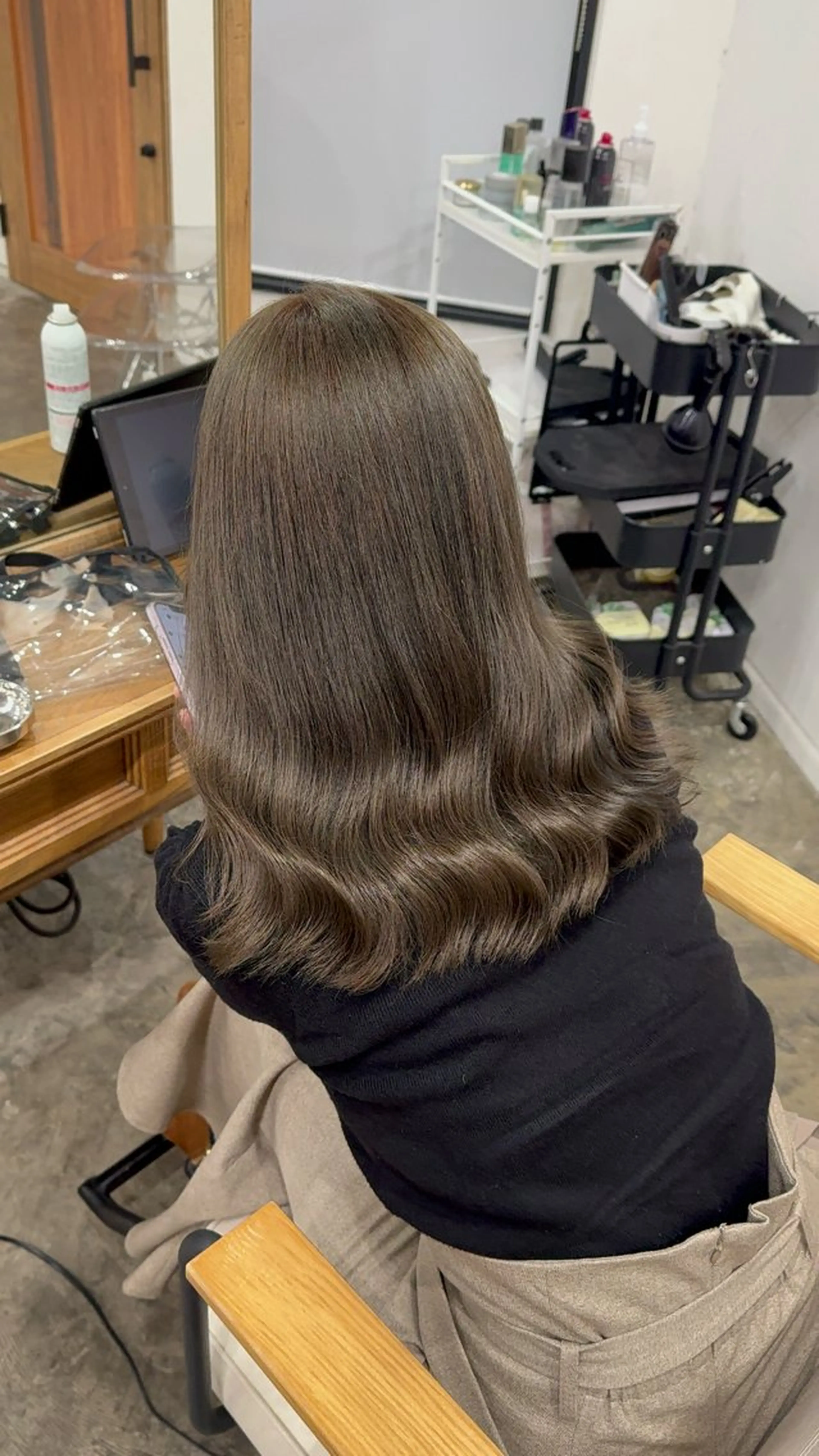 セミロング カラーモデル募集 吉原佳穂💗のヘアスタイル