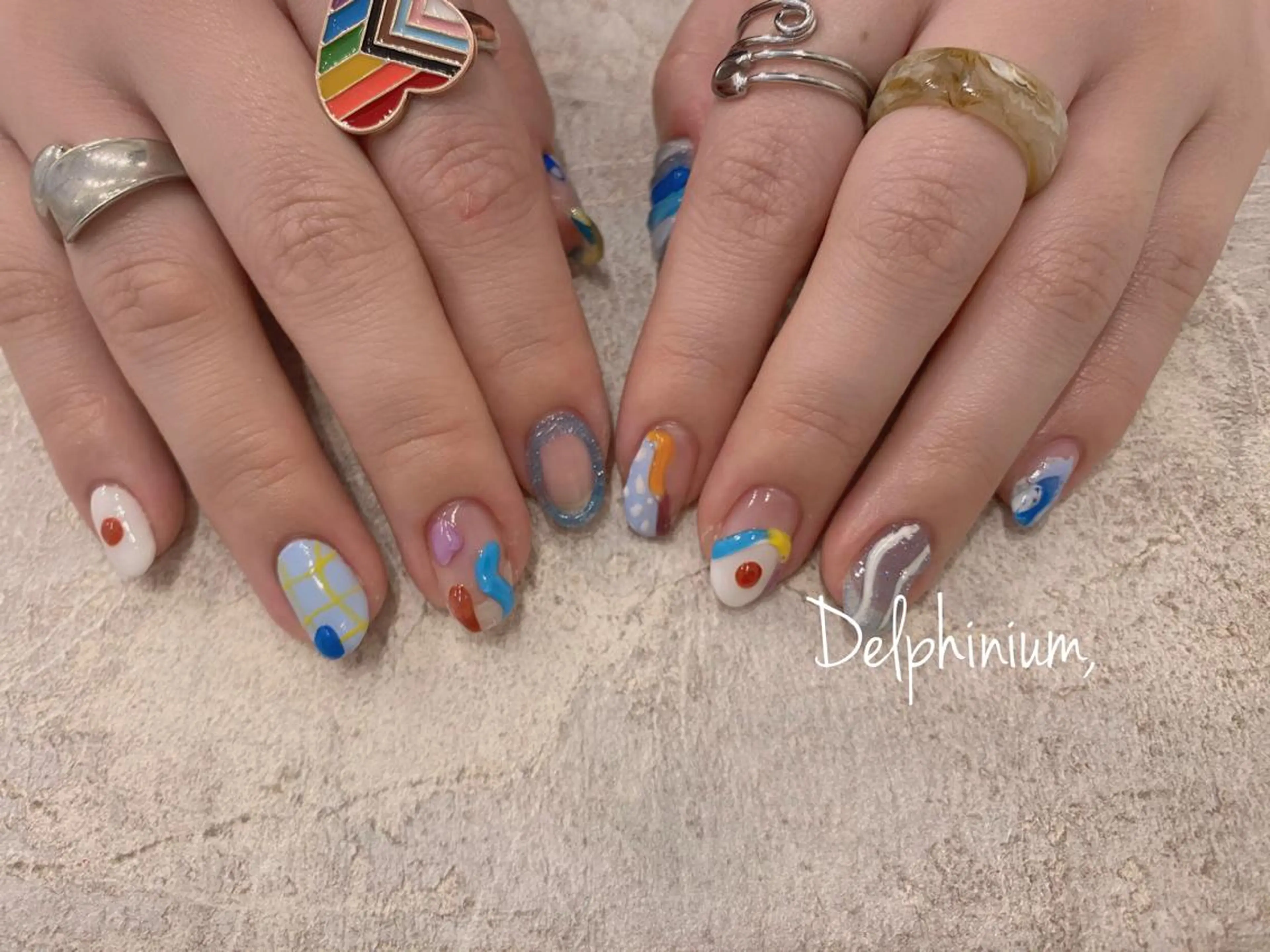 ネイル ハンドネイル 岡本 友恵のネイルデザイン