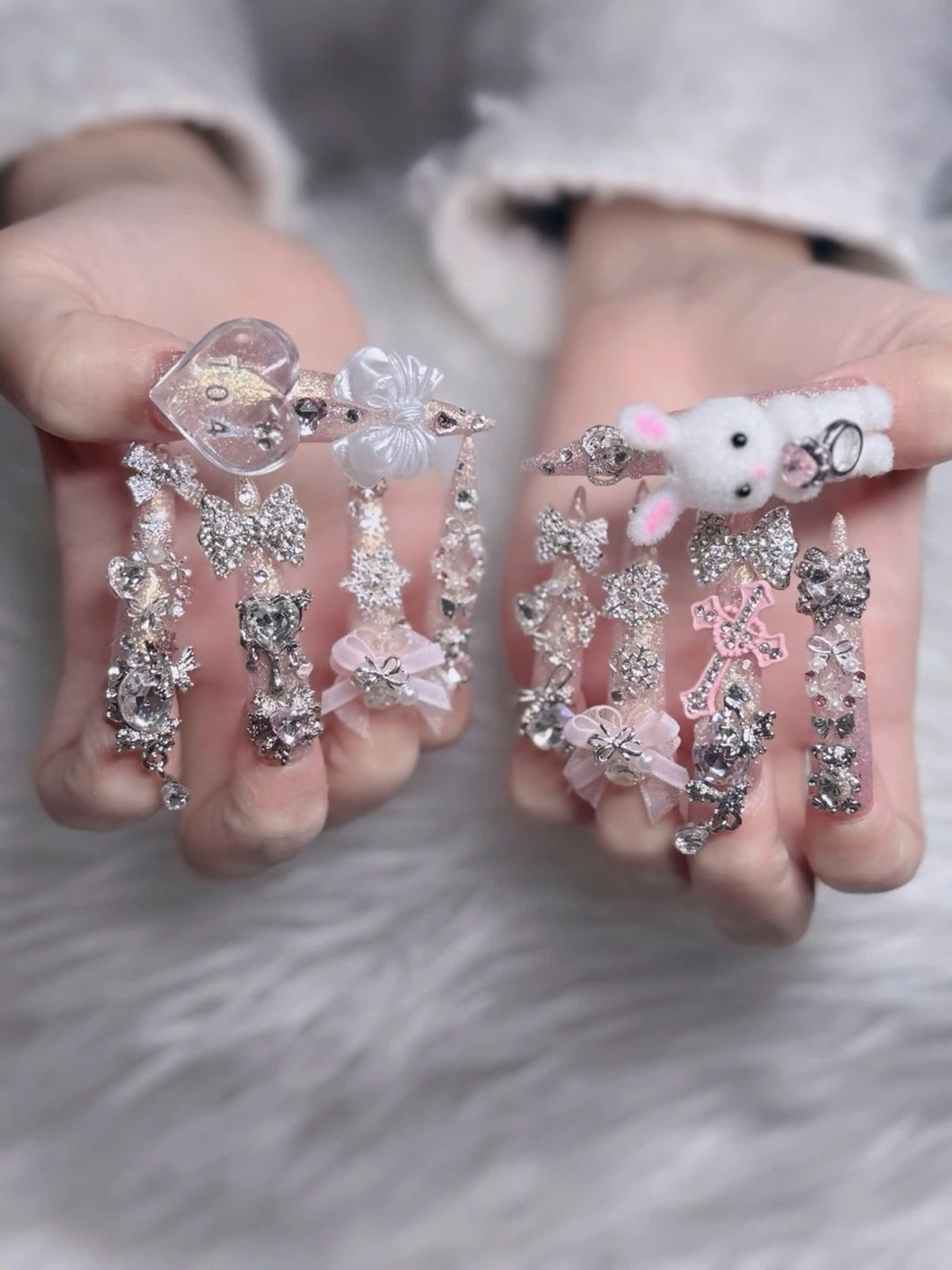 ネイル オーロラネイル フレンチネイル ジェルネイル ハロウィン 韓国ネイル H.baby Nail Salonのネイルデザイン