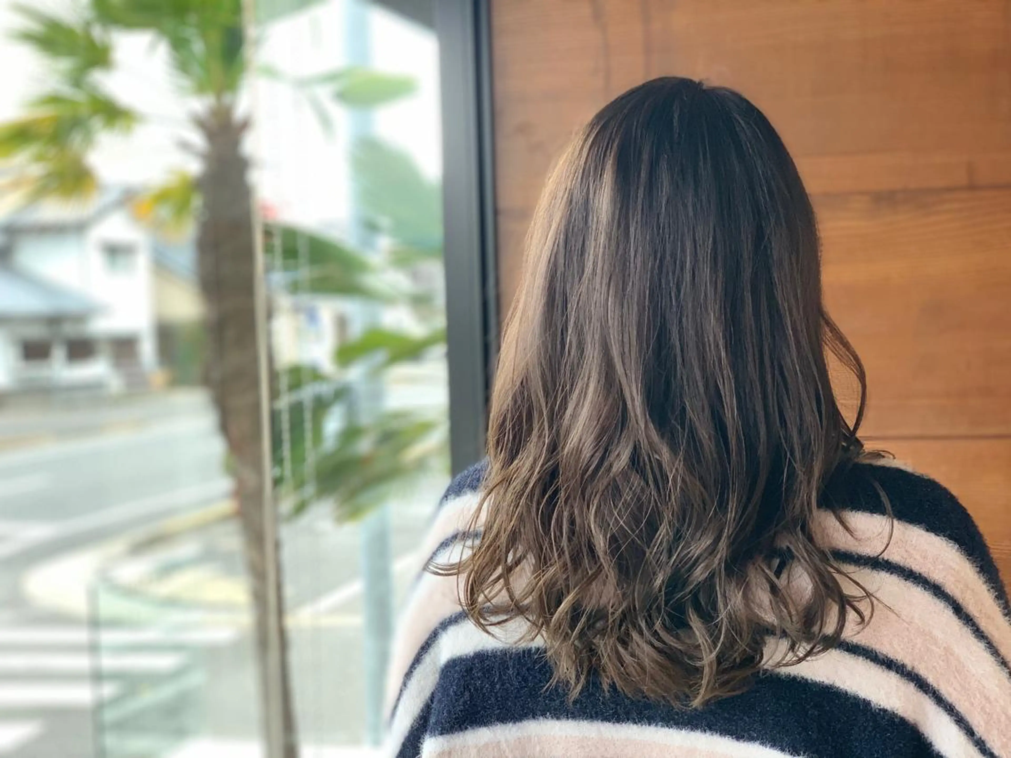 セミロング カラー ヘアカラー トリートメント IORI #韓国ヘア#髪質改善のヘアスタイル