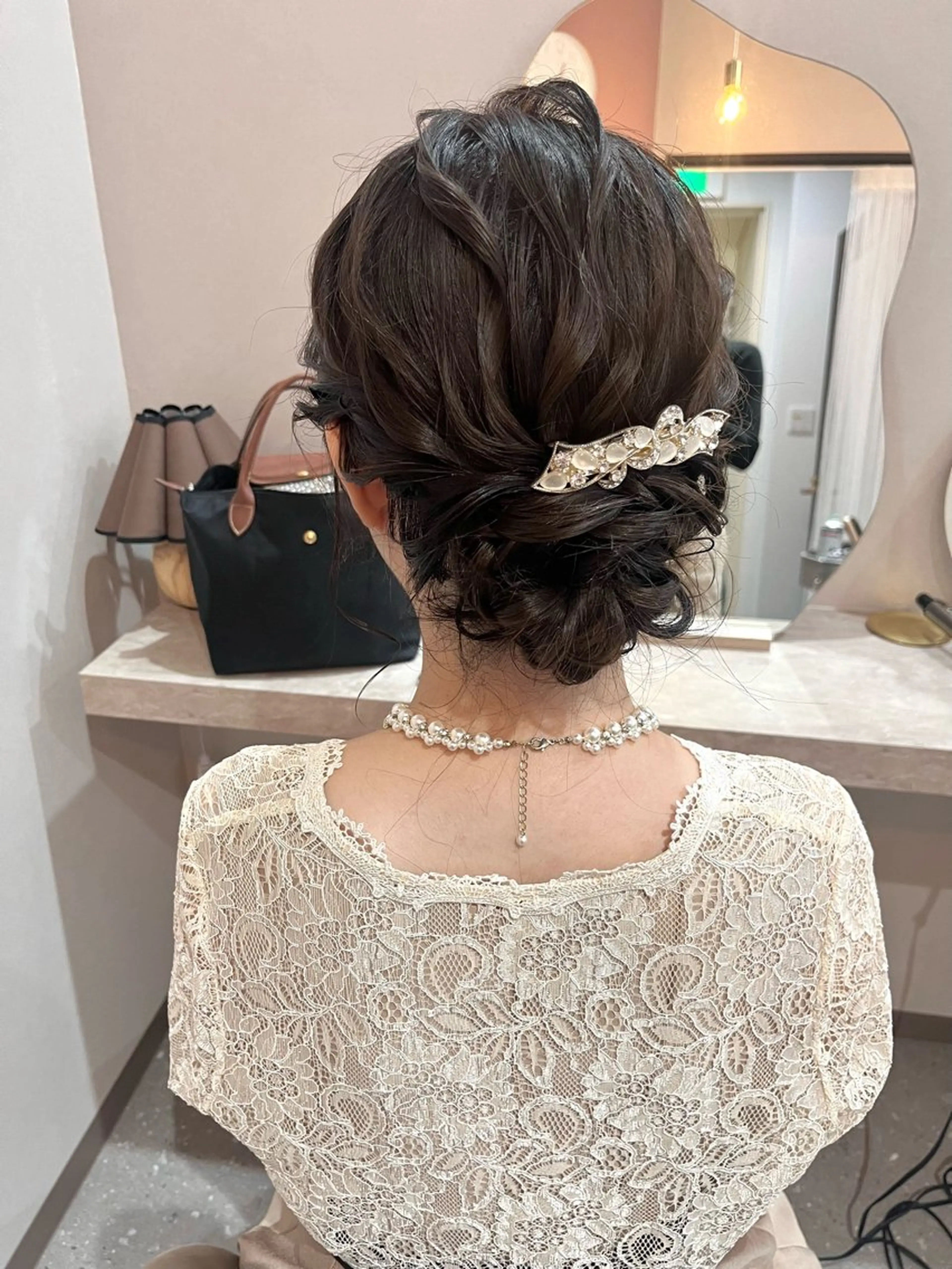 セミロング ヘアアレンジ ヘアセット Mila Akariのヘアスタイル