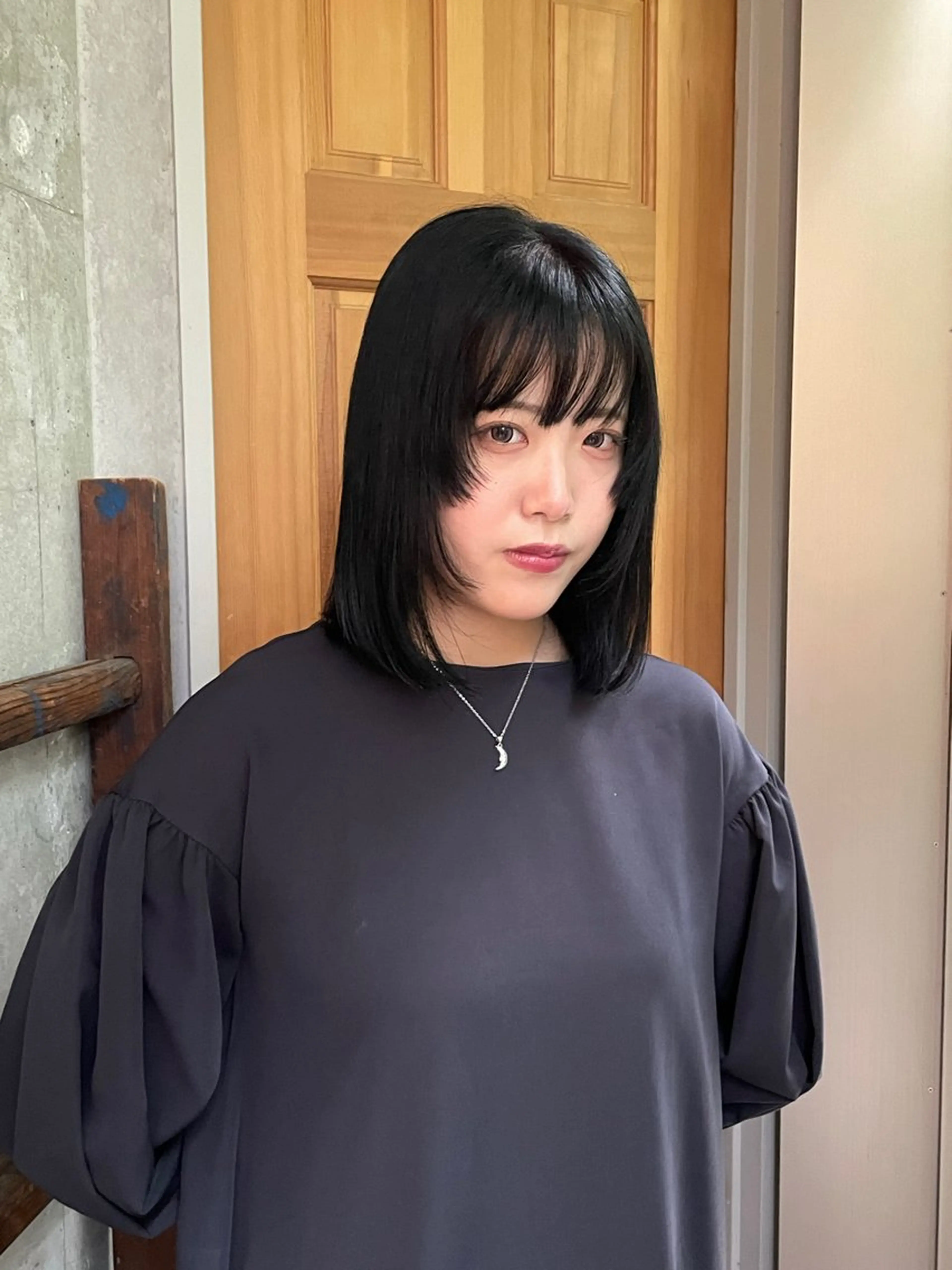 兼西 菜摘のヘアスタイル