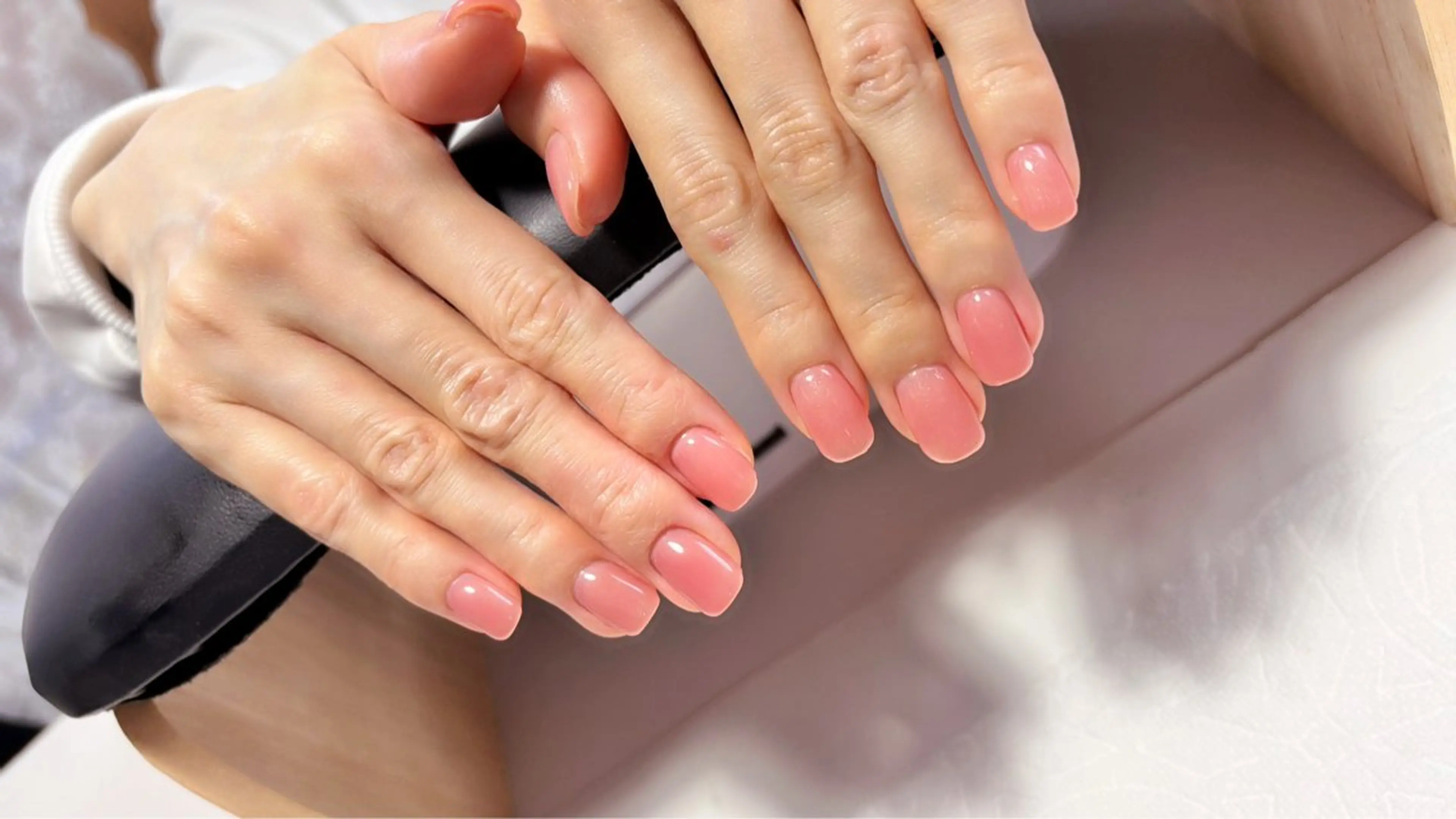 ネイル ハンドネイル T + B ❇︎ ayuのネイルデザイン