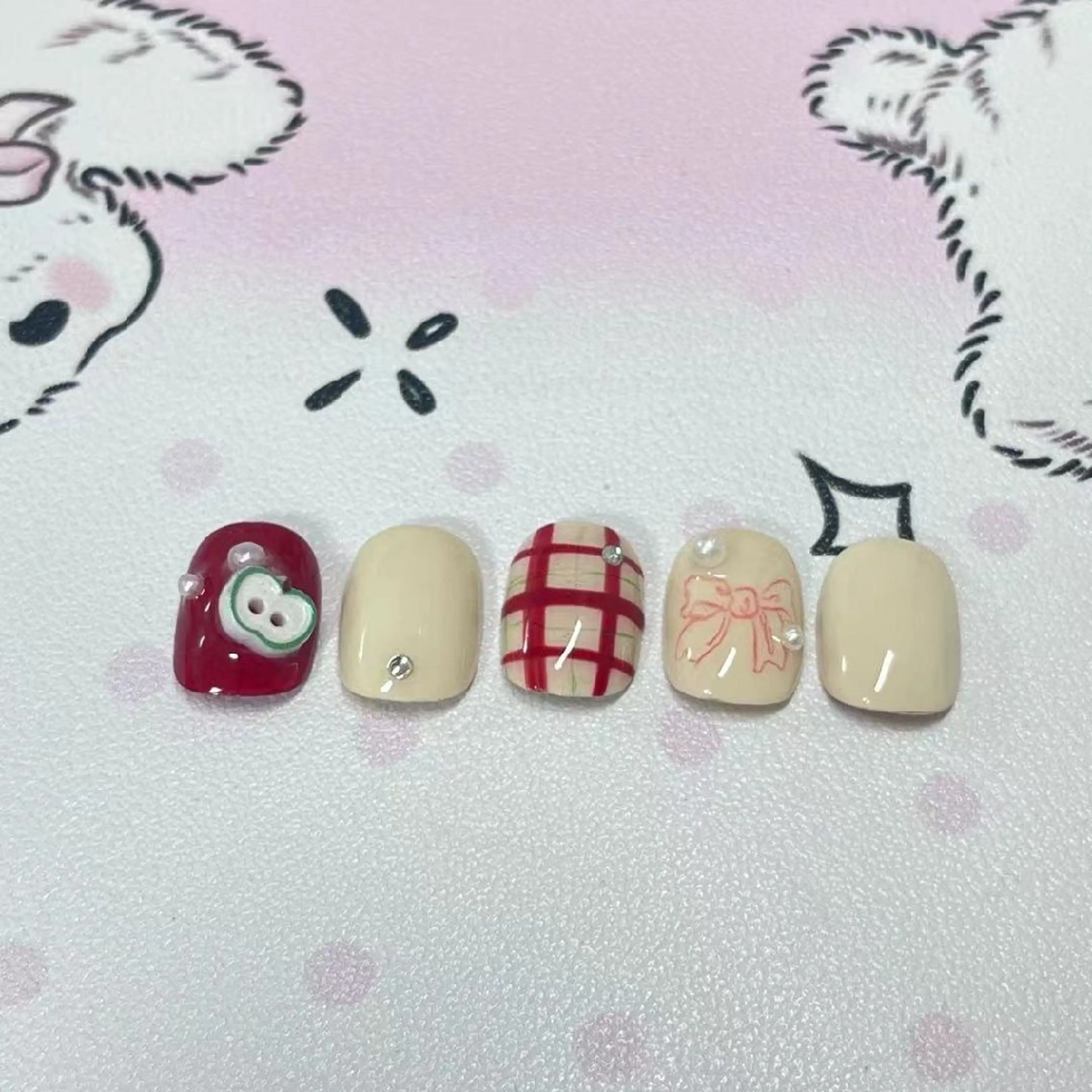 ネイル 氷ネイル・うるうるネイル 韓国ネイル ラメ(グリッター) シンプルネイル ✨モデル募集✨ まつ毛のマツエク・マツパデザイン