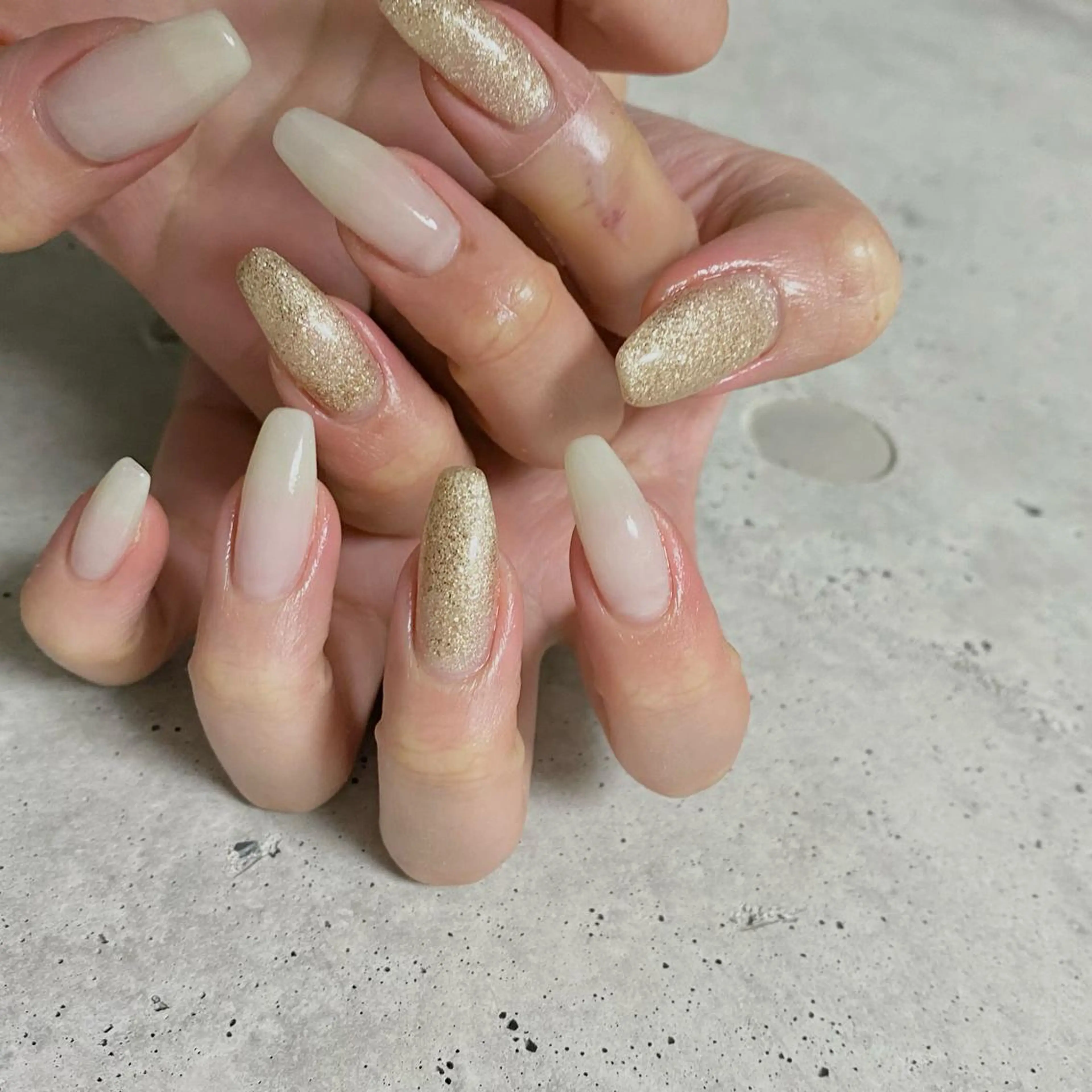 ネイル Ray. ／綺麗目ニュアンスのネイルデザイン