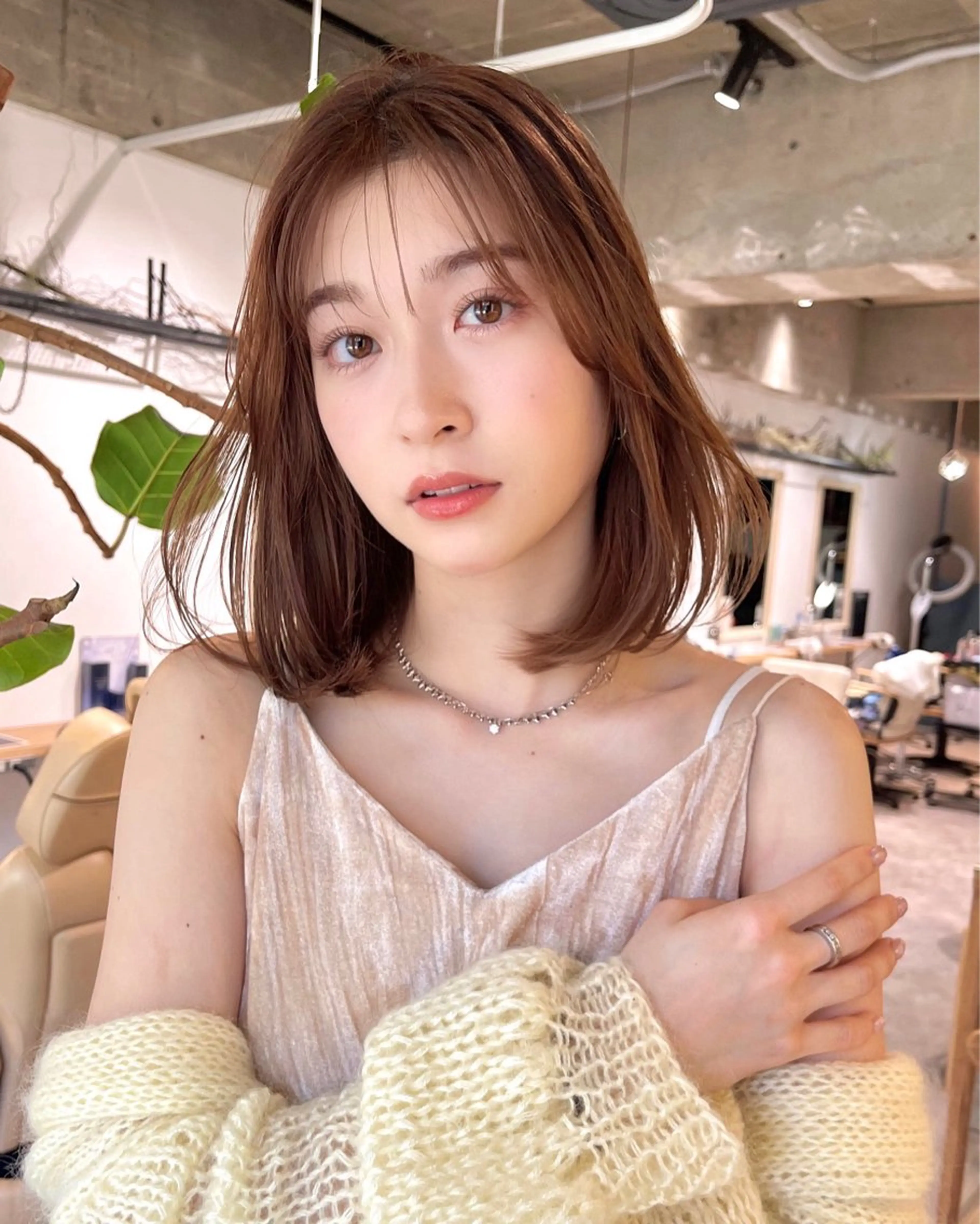 ミディアム ano @anomukuiのヘアスタイル