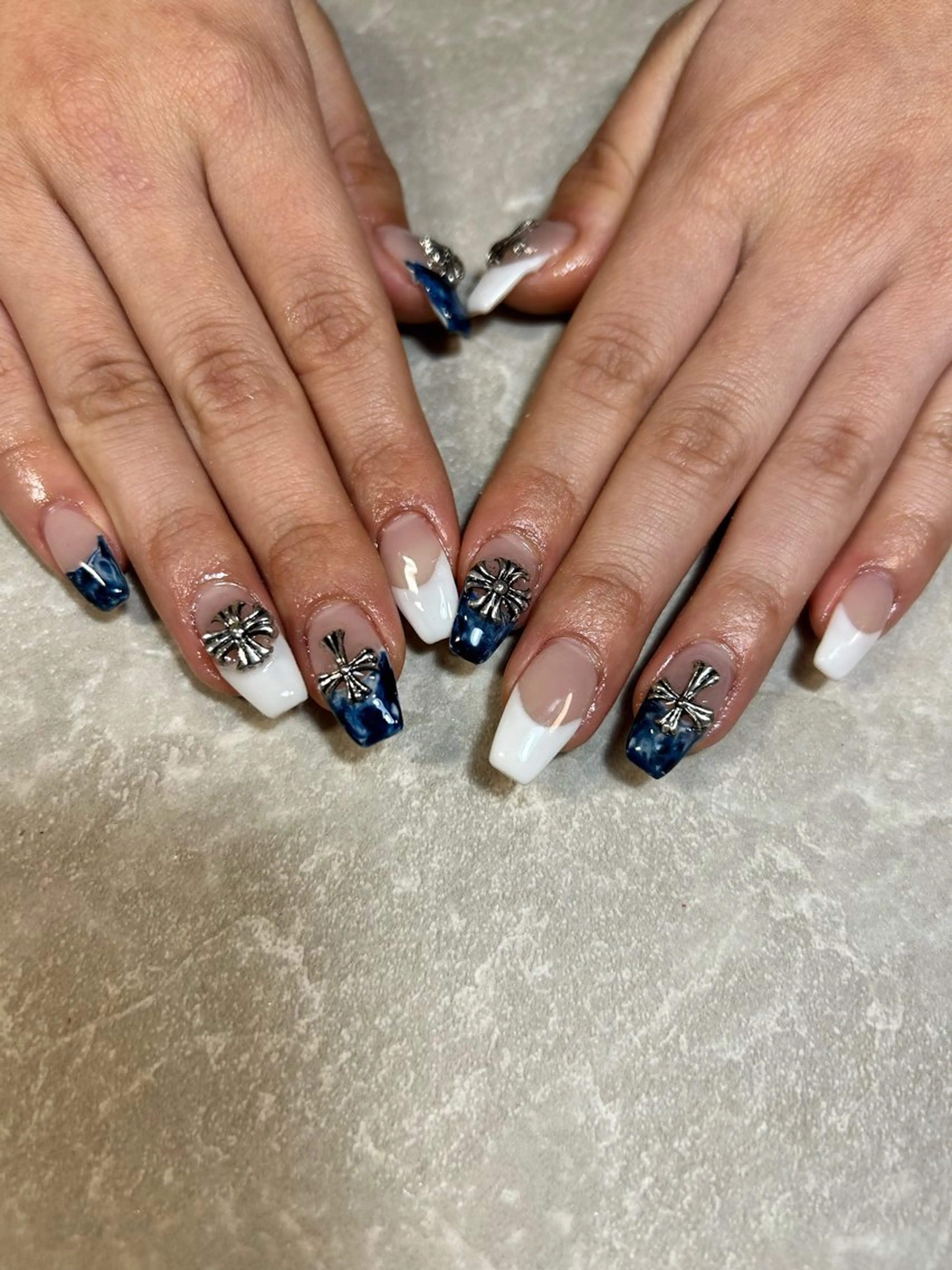 ネイル ハンドネイル amunail所属・浦川 歩のネイルデザイン