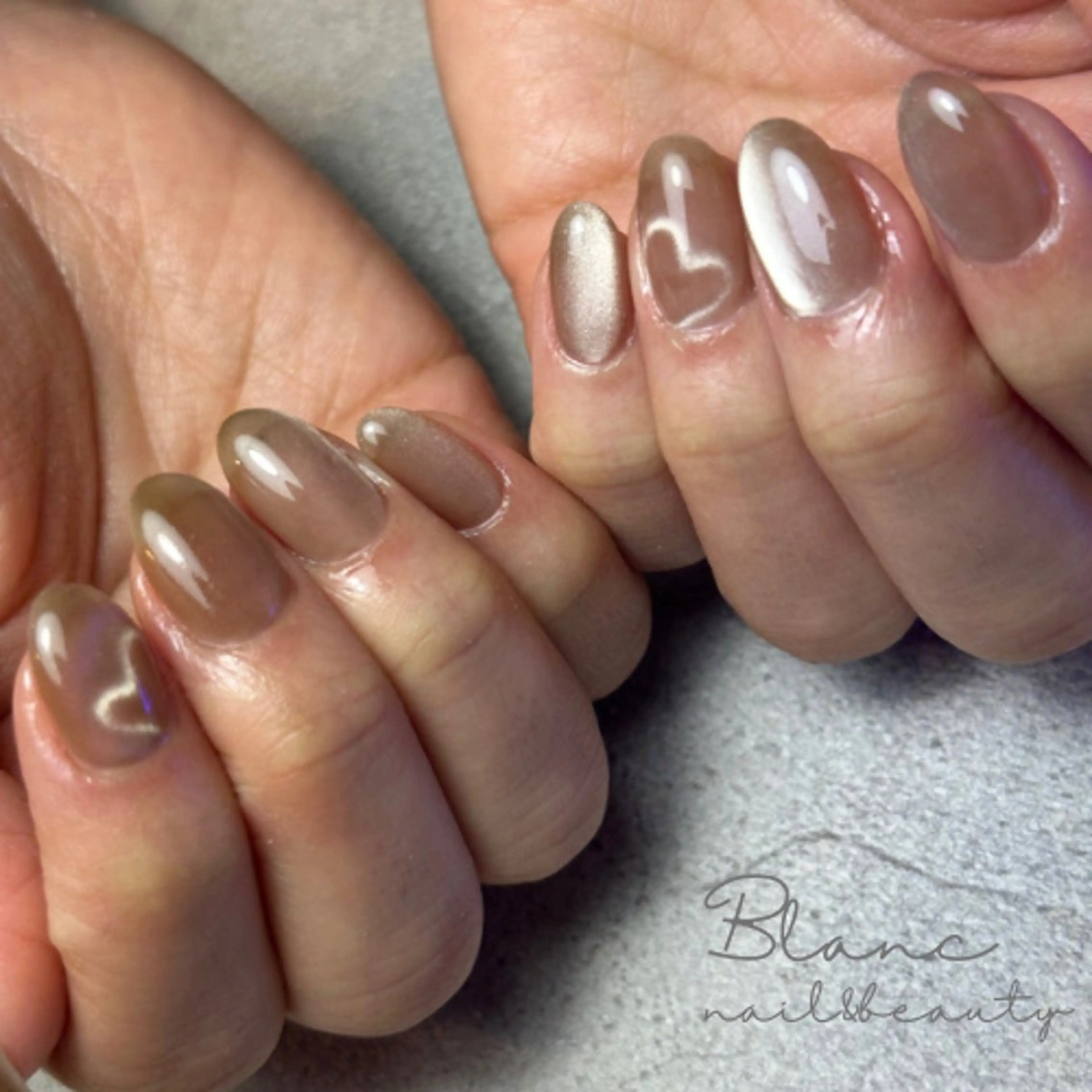 ネイル ハート マグネットネイル Blanc ブランのネイルデザイン