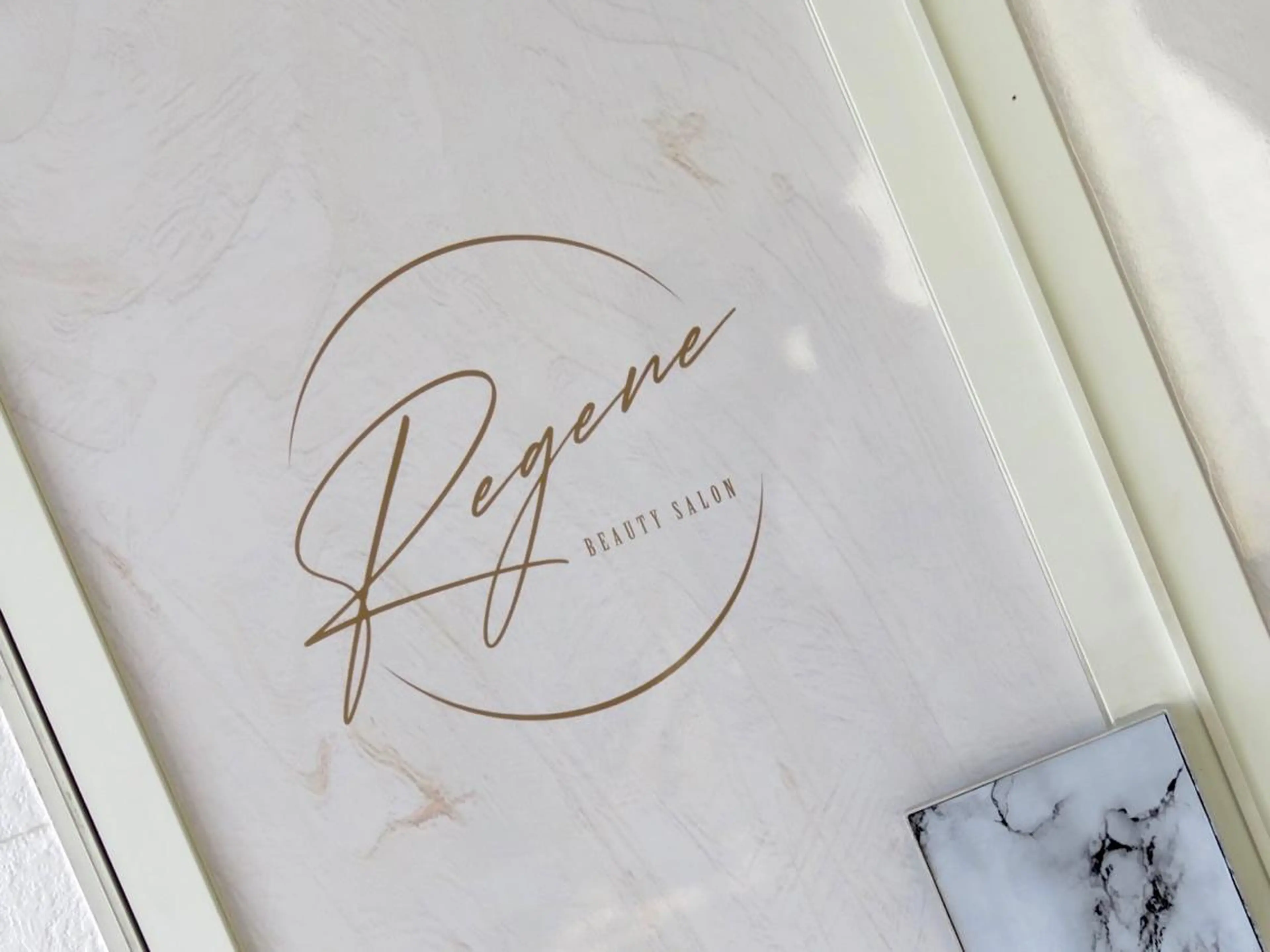 ネイル Regene ARAKIのネイルデザイン