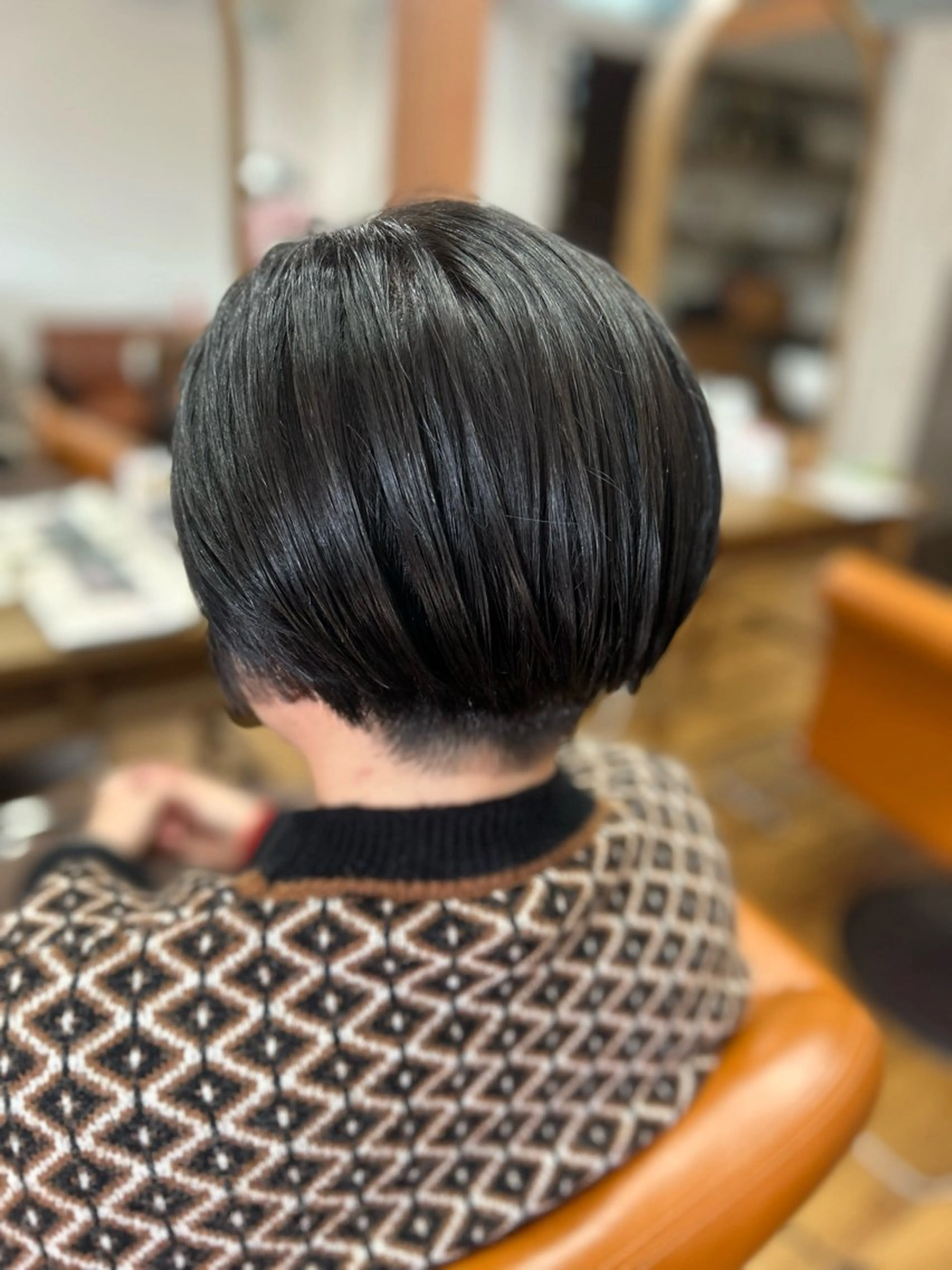 ショート カラー ブルーカラー ショートヘア 美容室 Jフィドルファドル所属・わきた かずなのヘアスタイル