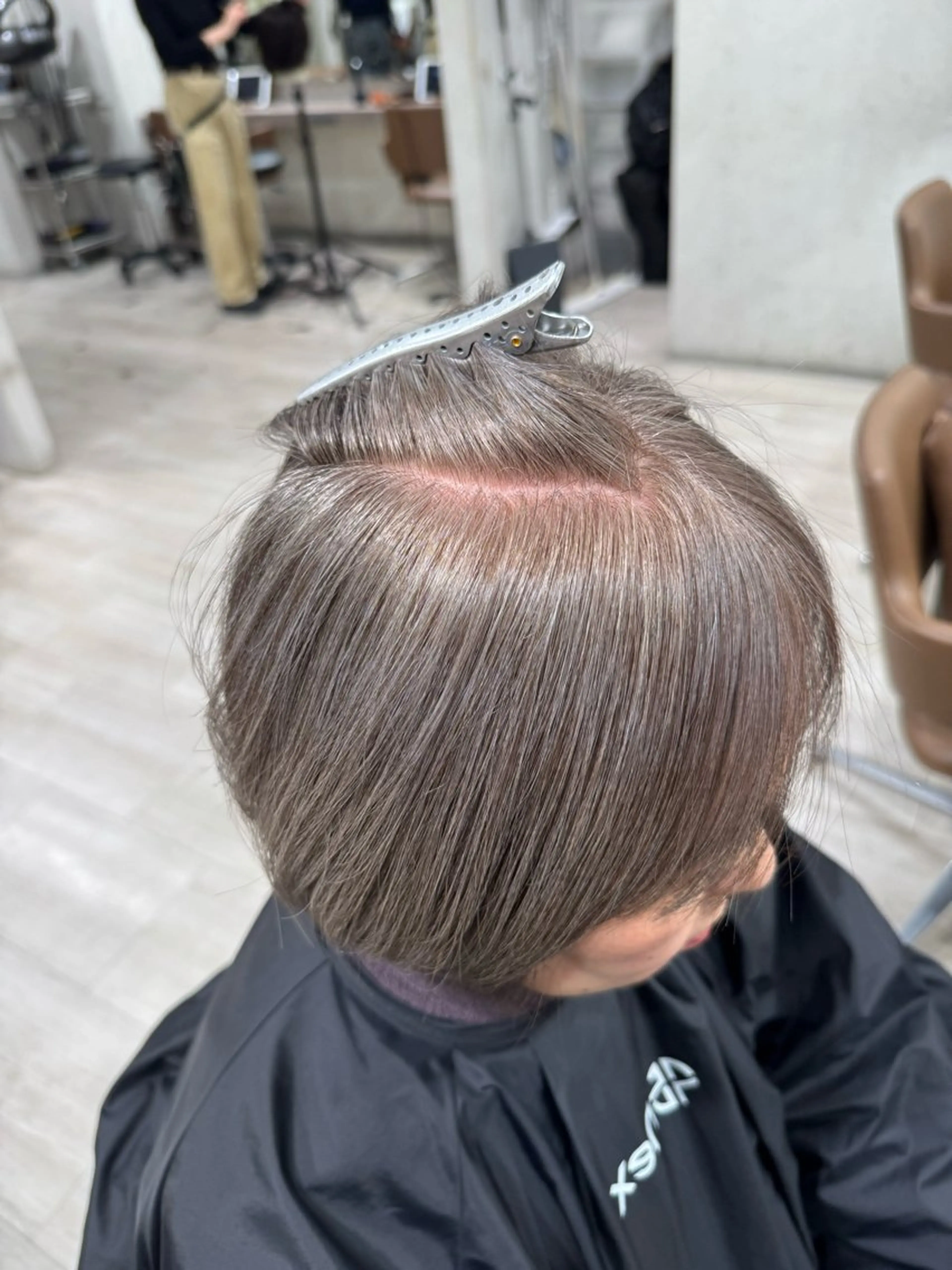 【モニター協力】白髪ぼかし透明感カラー + 潤いトリートメント🍀の写真