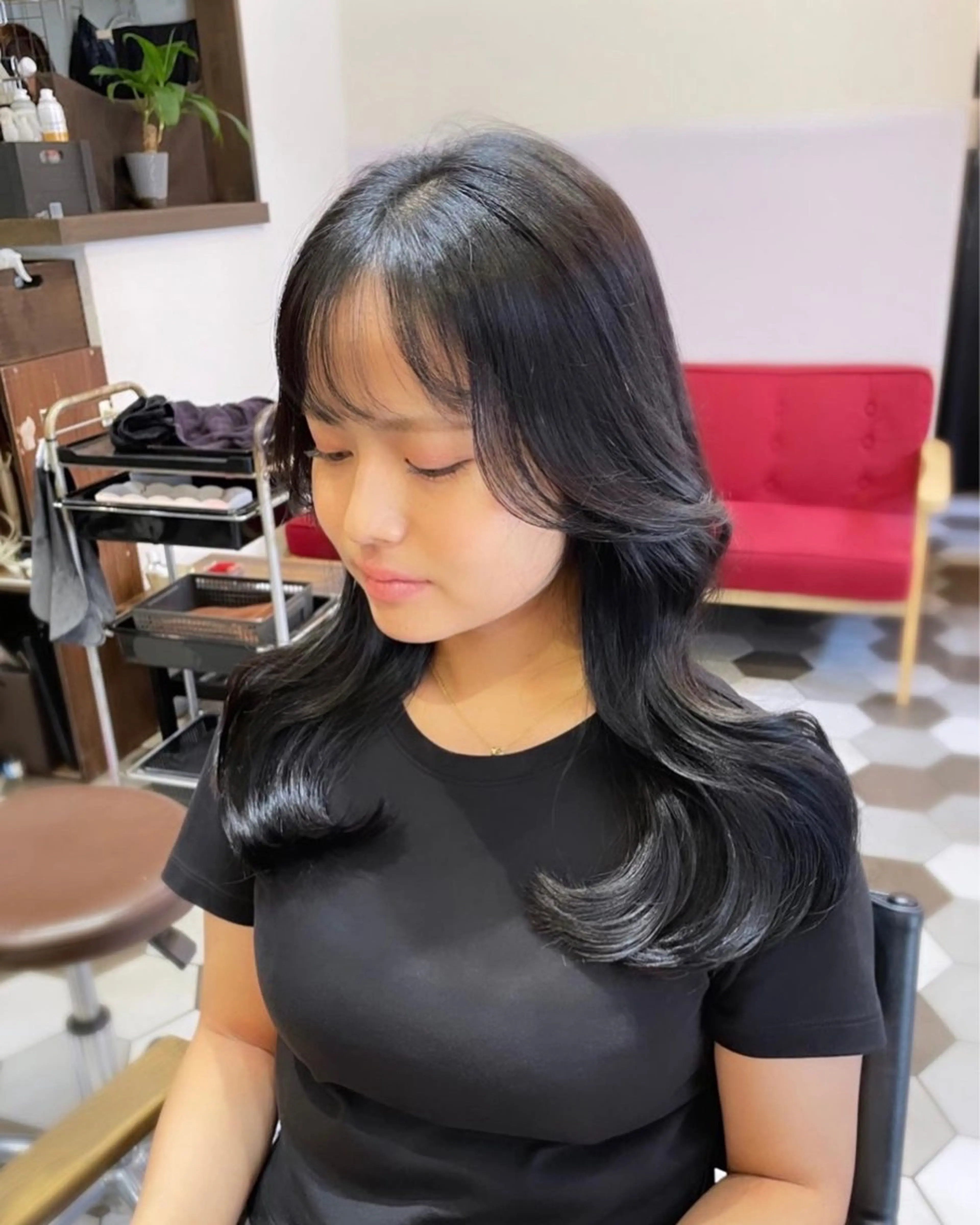 ロング カラー ヘアアレンジ ブラウンカラー ナチュラルブラウン くびれヘア レイヤーカット カット ヘアカラー トリートメント 酸性縮毛矯正🧴韓国 レイヤー/髪質改善のヘアスタイル
