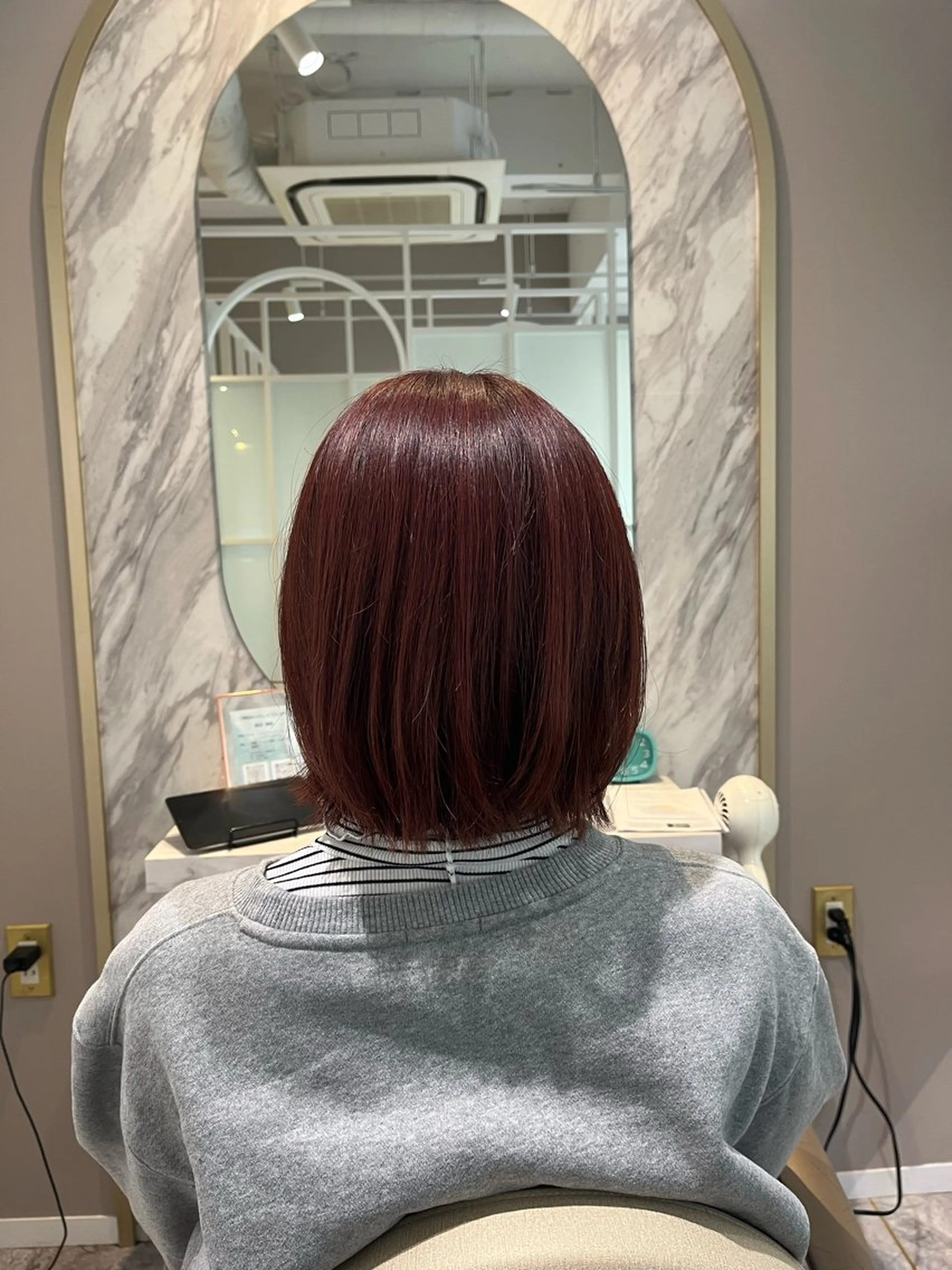 ミディアム カット ヘアカラー トリートメント 艶ボブ🌼 MAHOのヘアスタイル