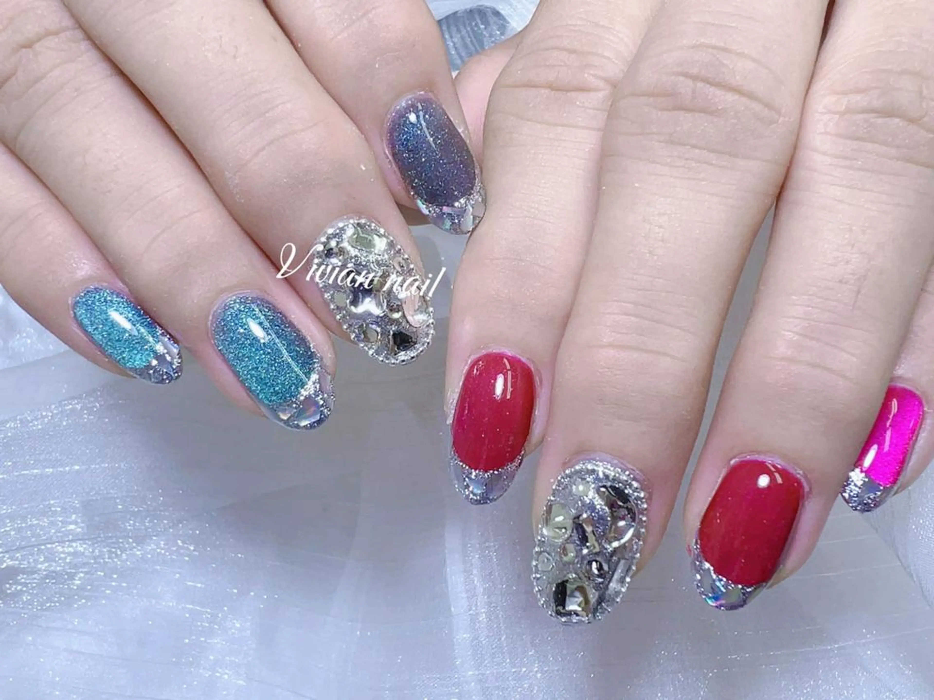 ネイル VIVIAN リサのネイルデザイン