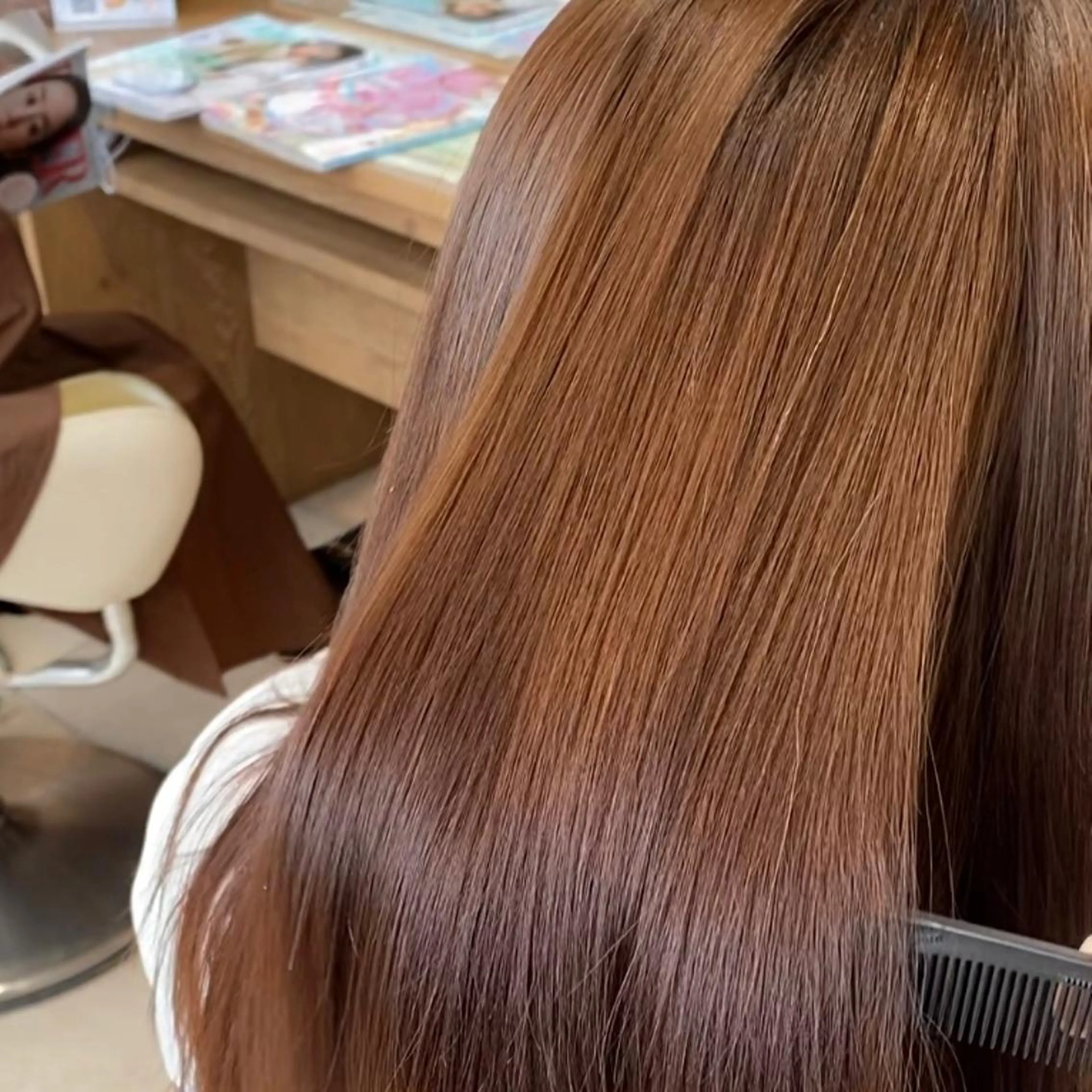 ロング EARTH 福岡天神赤坂店のヘアスタイル