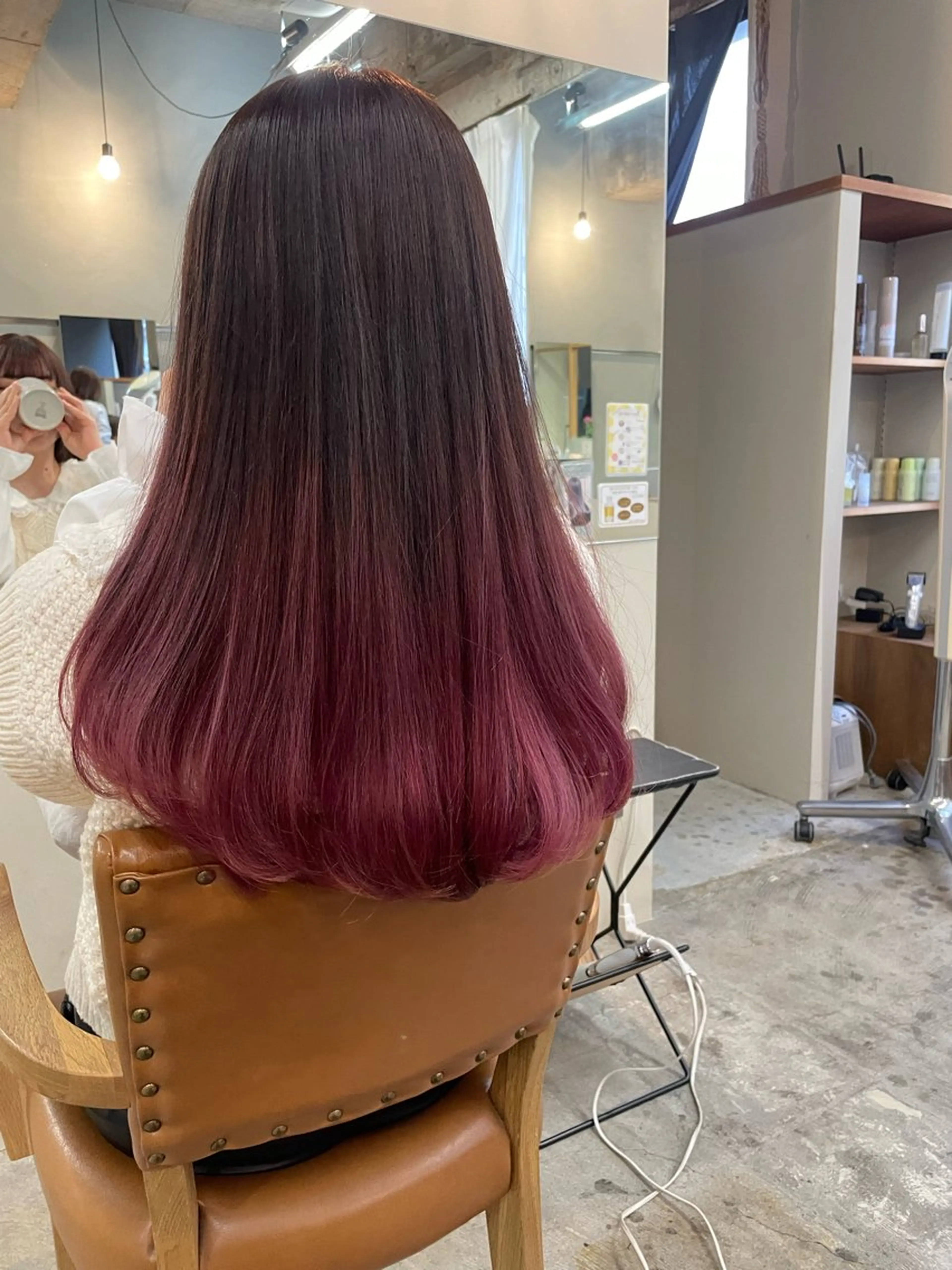 ロング カラー 山下 悠月のヘアスタイル