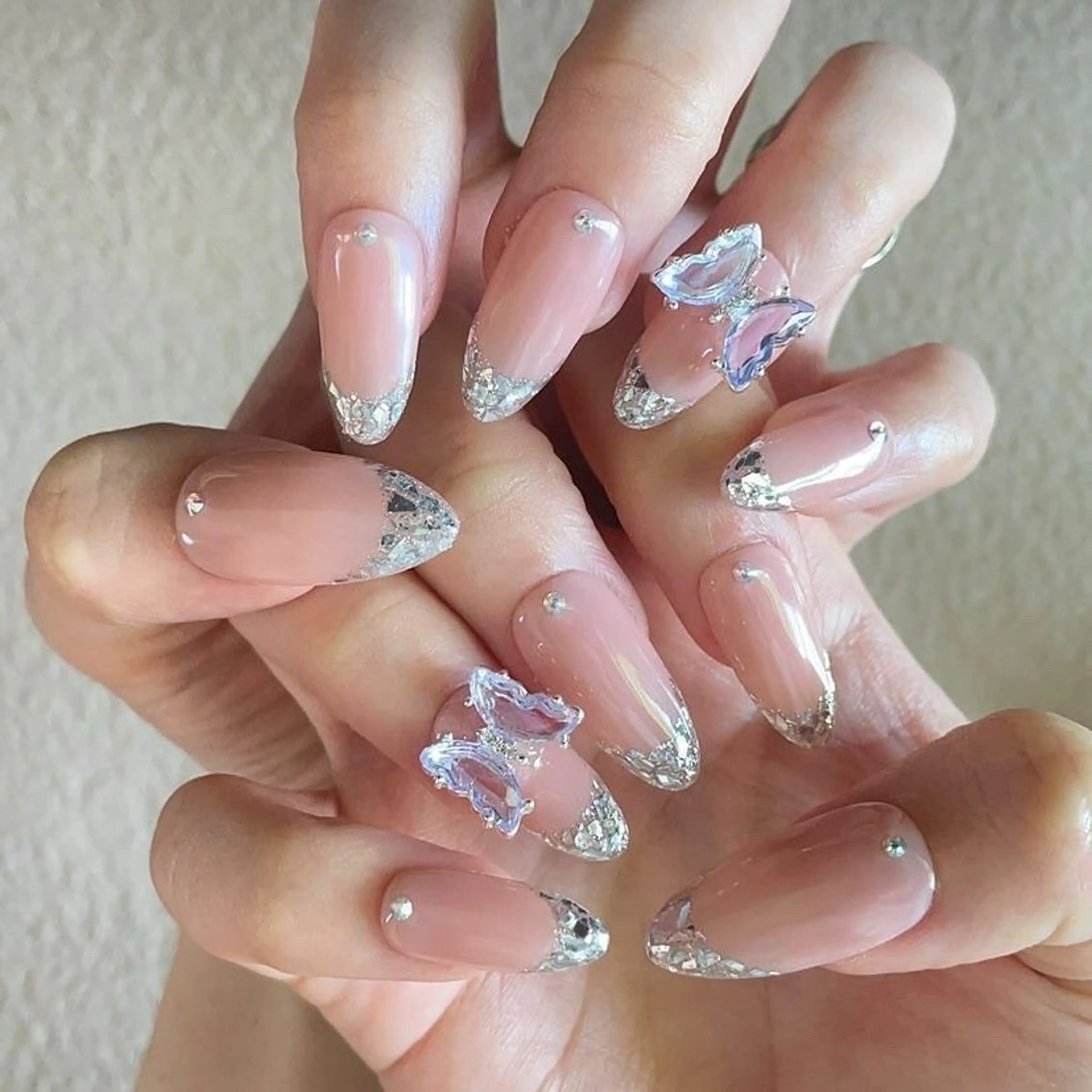 ネイル マグネットネイル ピンク ネイルチップ 冬ネイル Lee Nailsのネイルデザイン