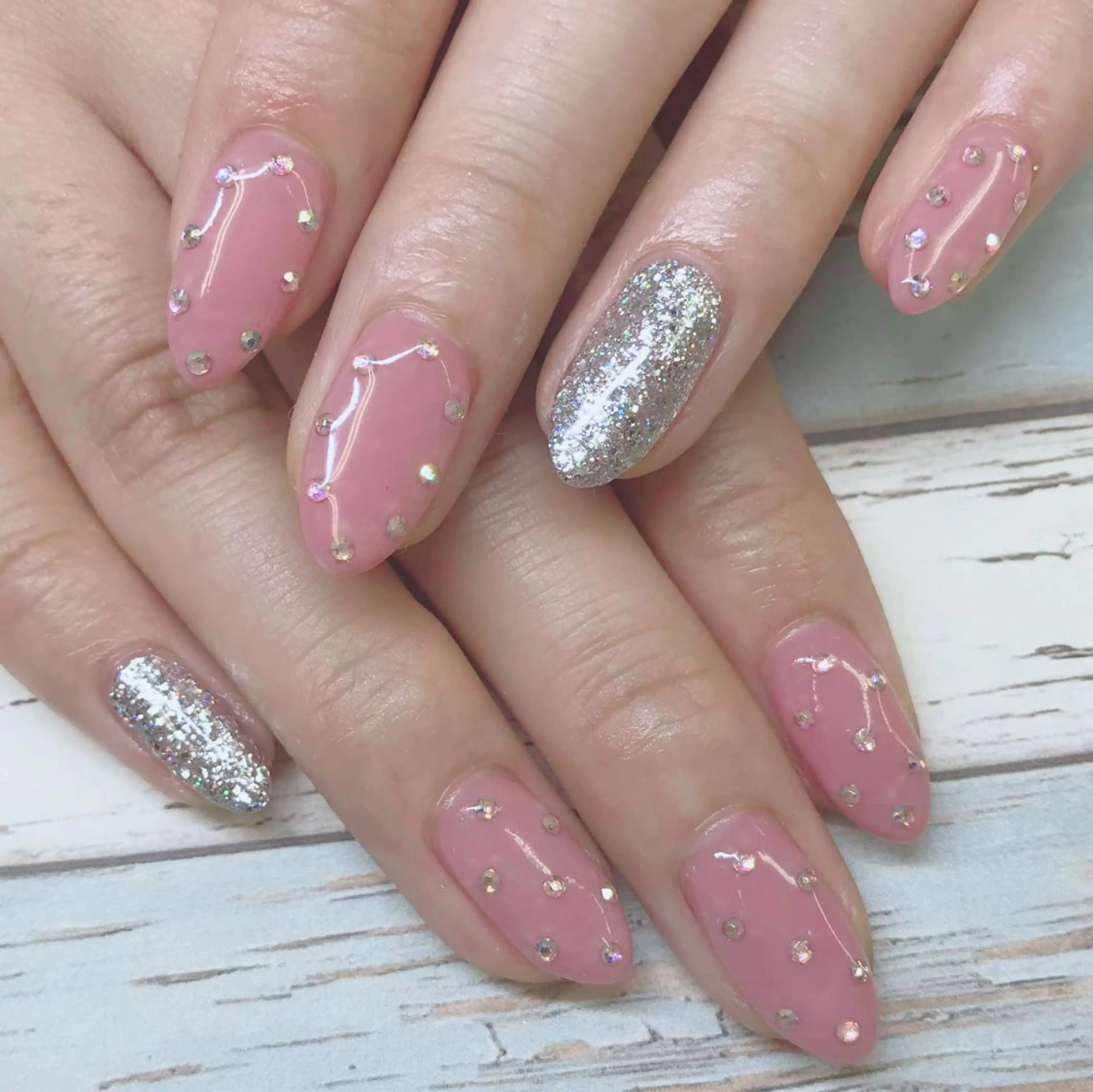 ネイル ハンドネイル フットネイル Best Nail NANA🤍のネイルデザイン