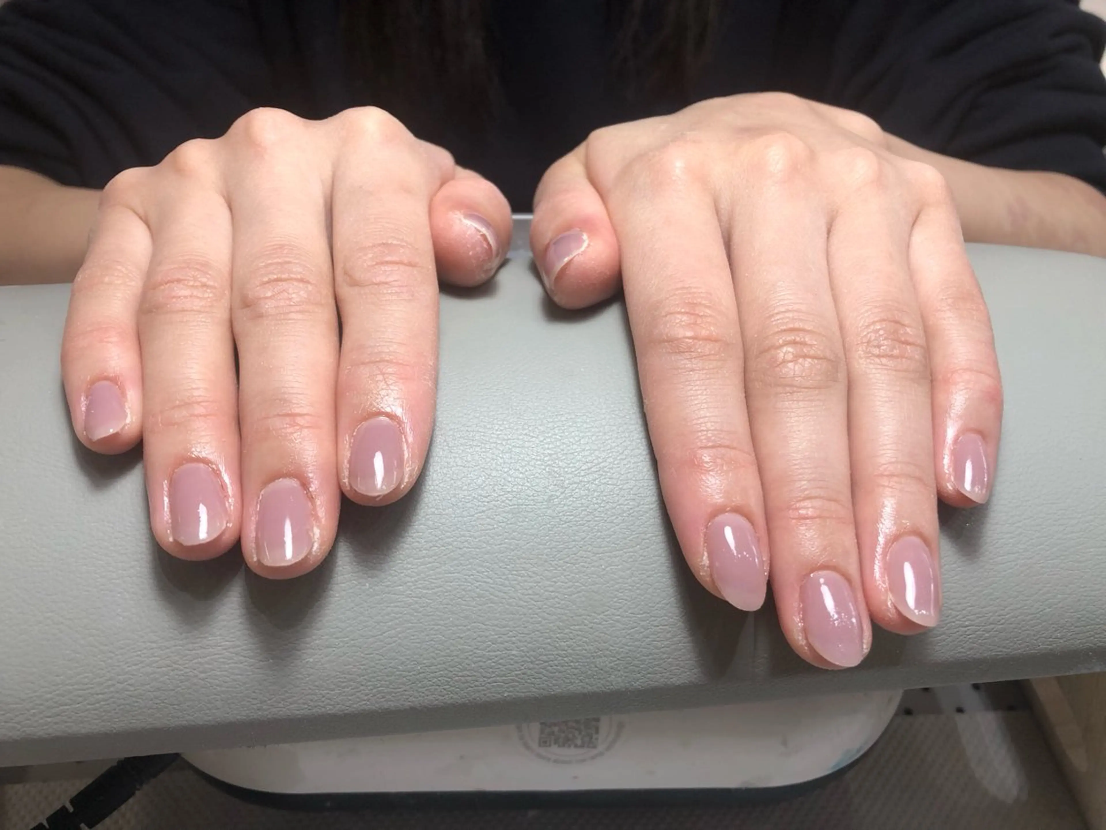 ネイル オフィスネイル ワンカラーネイル 💅研修生の chan みきのネイルデザイン