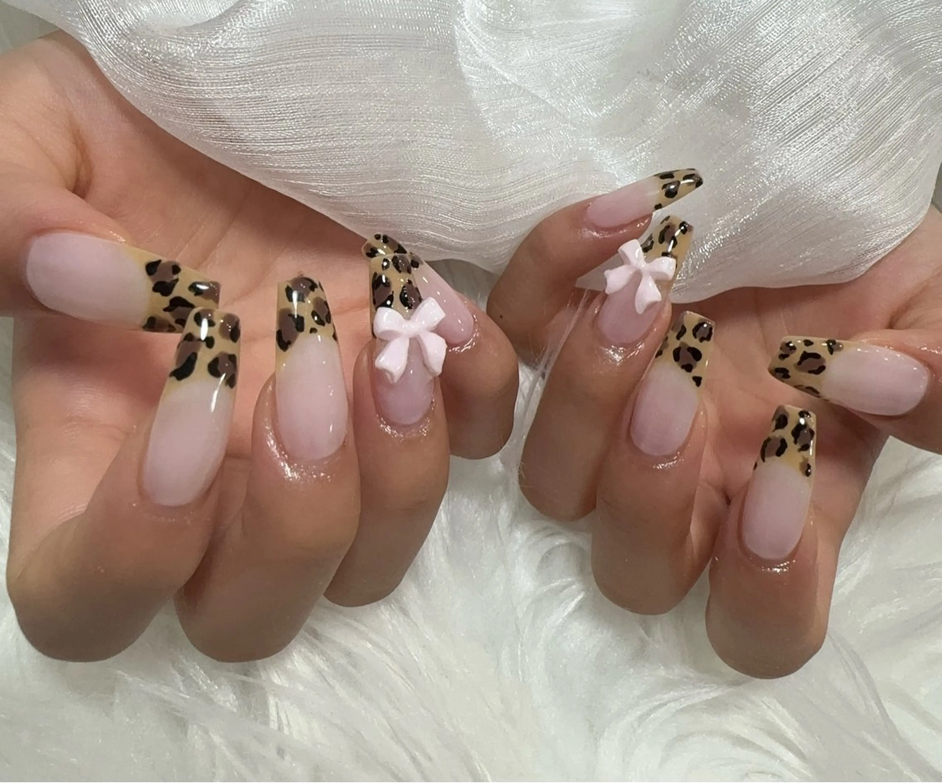 ネイル ハンドネイル ＆ME ネイルサロンのネイルデザイン