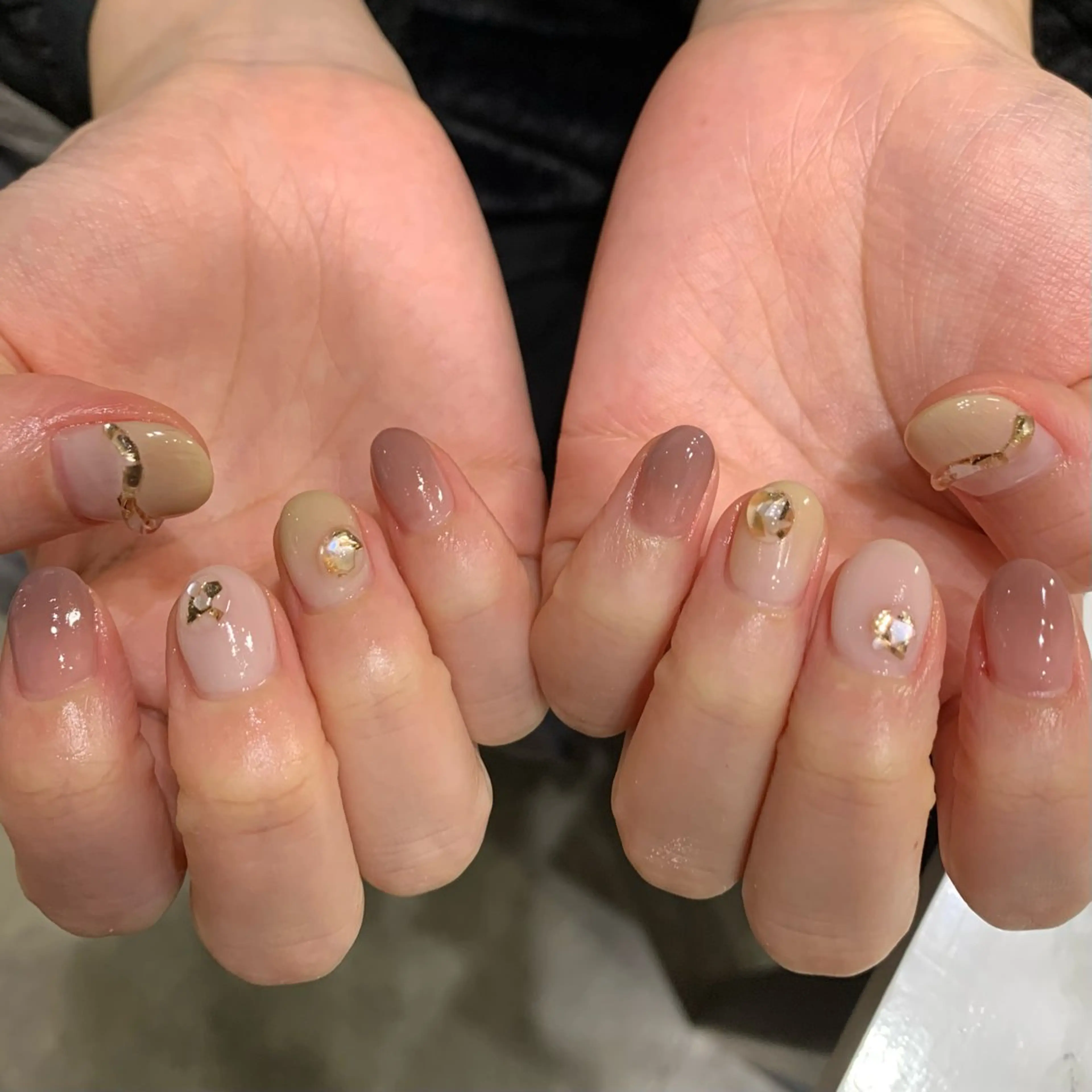 ネイル ぷっくりネイル YUKIMO🍎名駅 /ニュアンスのネイルデザイン