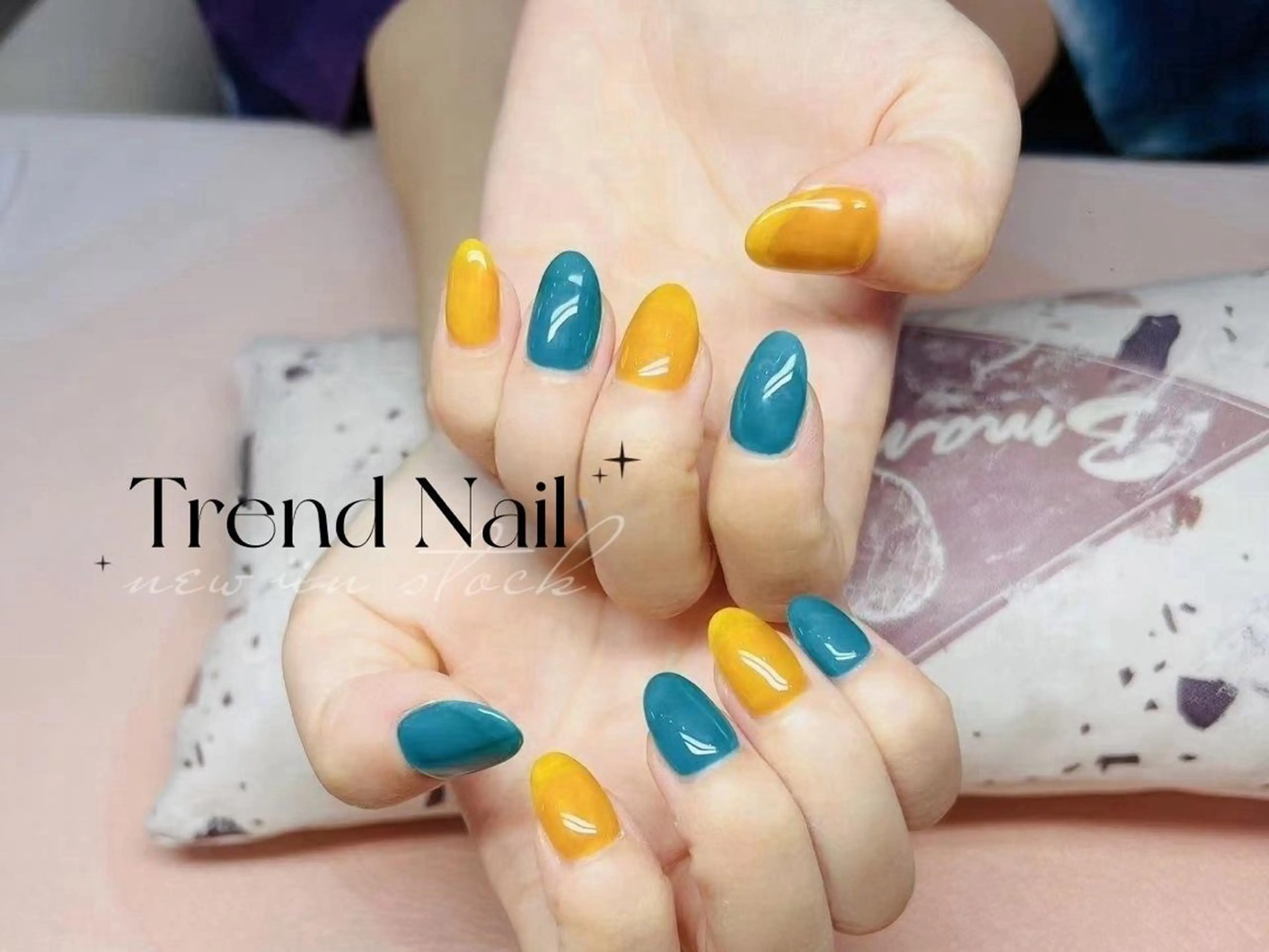 ネイル ハンドネイル トレンド ネイル スタジオのネイルデザイン