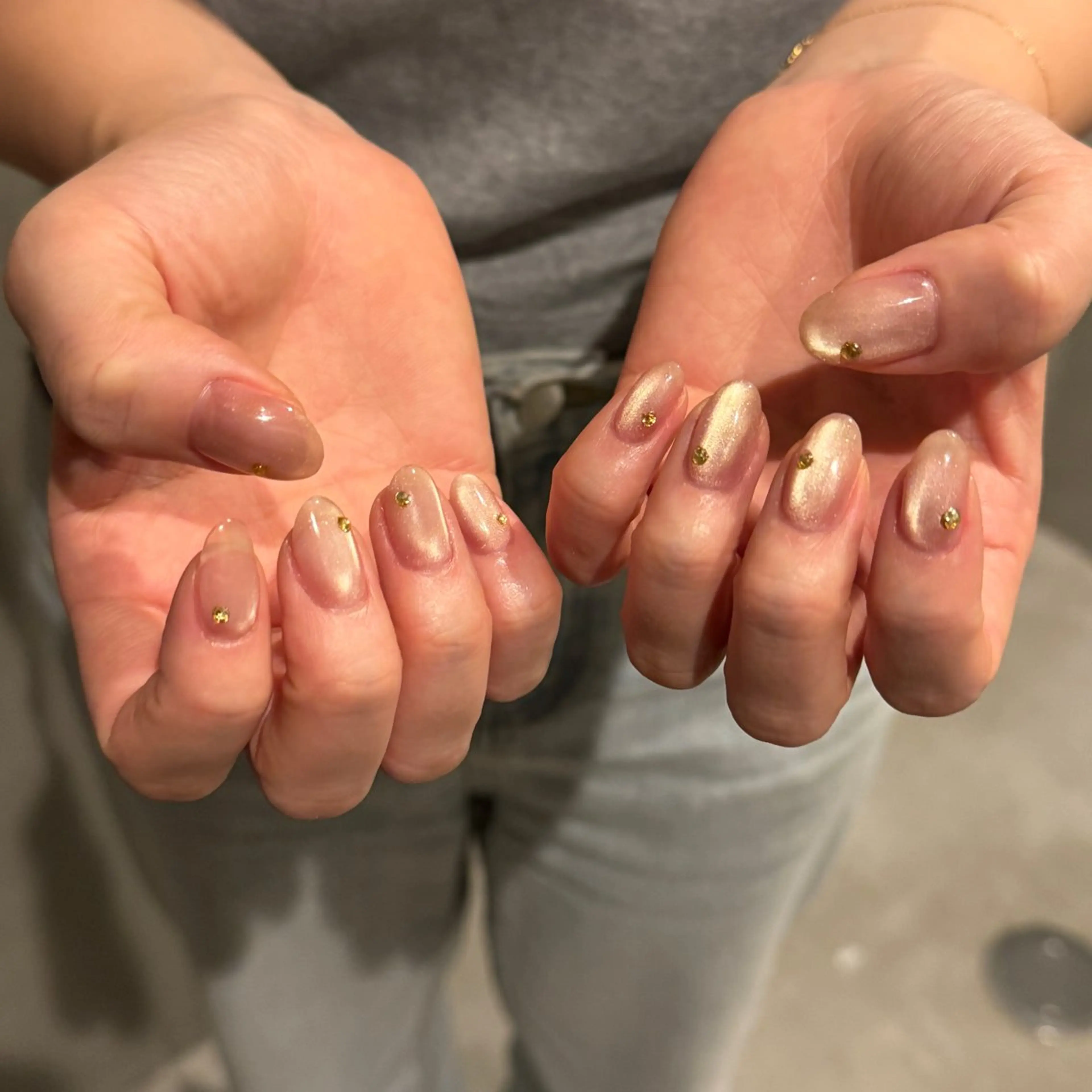 ネイル マグネットネイル ハンドネイル 𝐫𝐚𝐢 𝐧𝐚𝐢𝐥のネイルデザイン