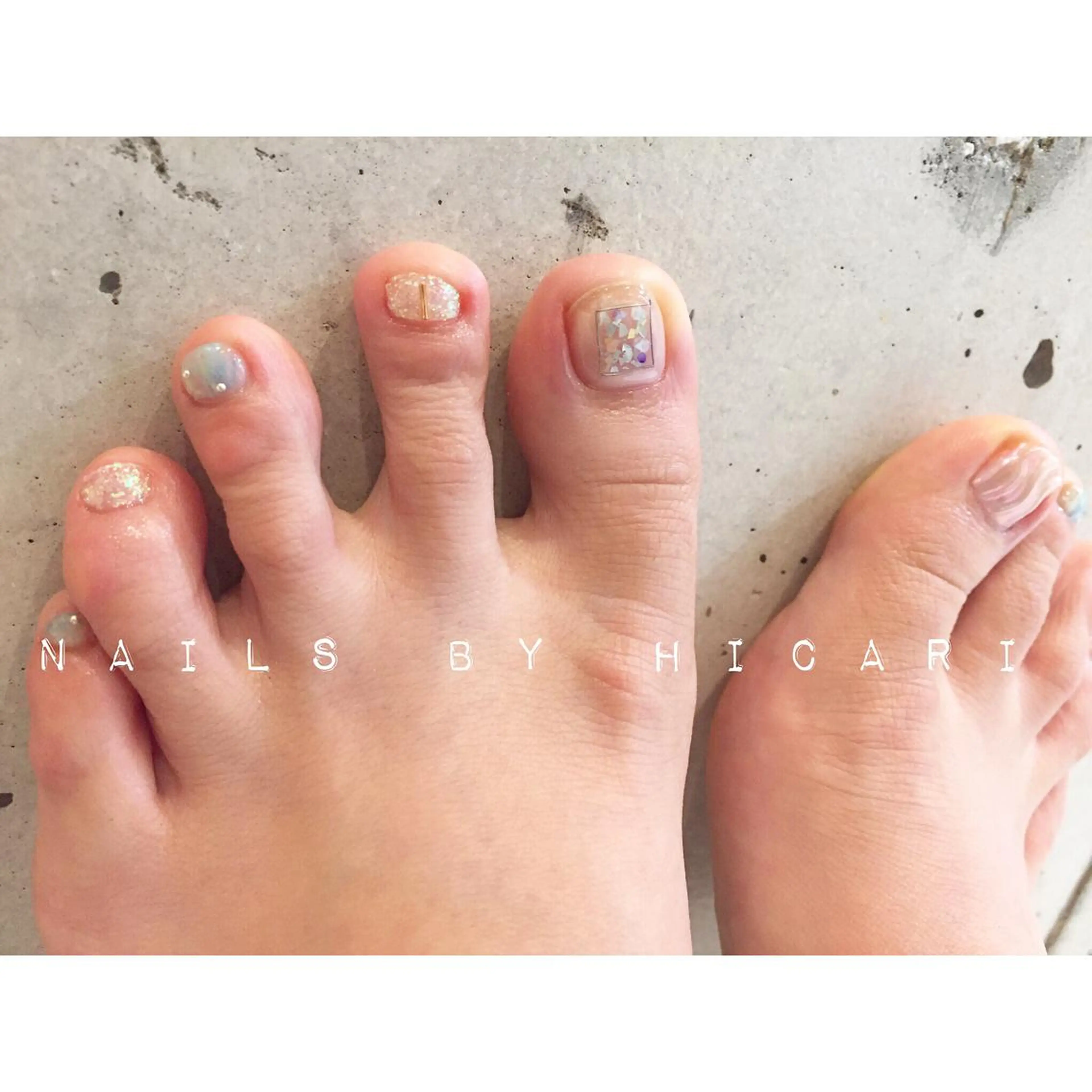 ショート カラー ネイル マツエク・マツパ ジェルネイル ニュアンスネイル パラジェル illum hicariのネイルデザイン