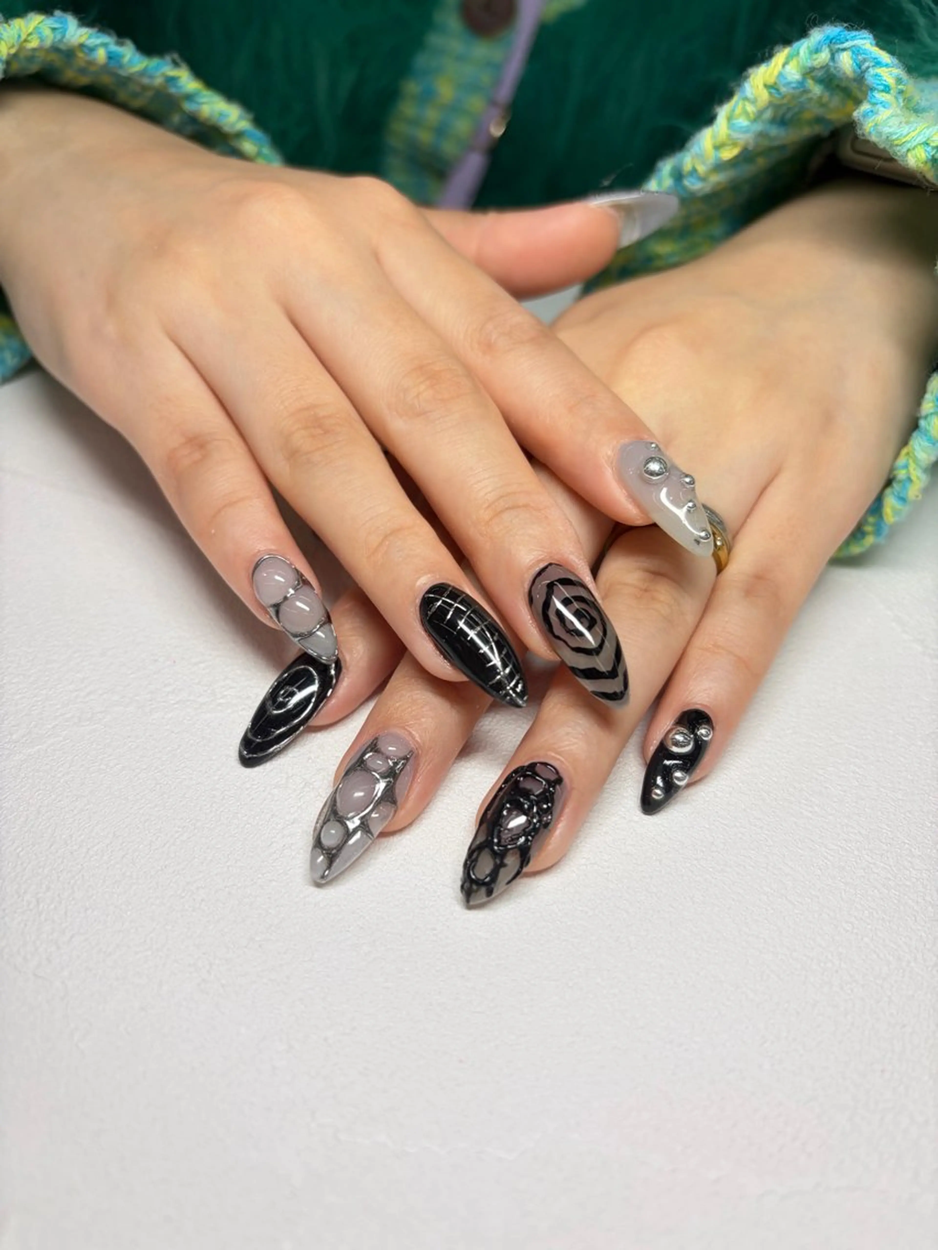 ネイル アートネイル フラッシュネイル ハート マグネットネイル シンプルネイル MAXKELLY梅田店所属・maxkelly nishiguchiのネイルデザイン