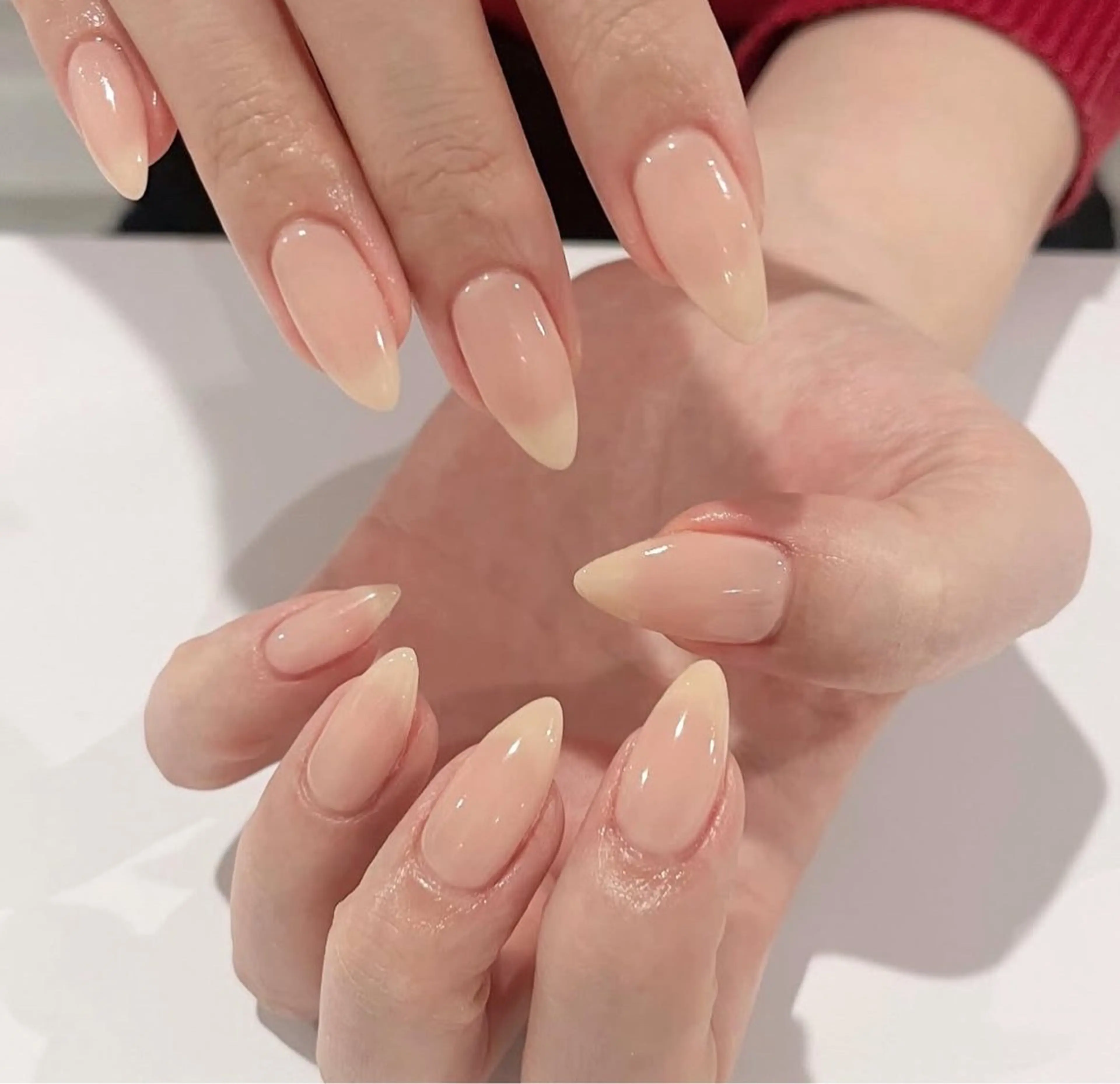 ネイル 長さ出し グラデーション キラキラネイル 韓国ネイル ラメ(グリッター) ハンドネイル ハンドケア Chisa Nail Studio所属・チ サのネイルデザイン