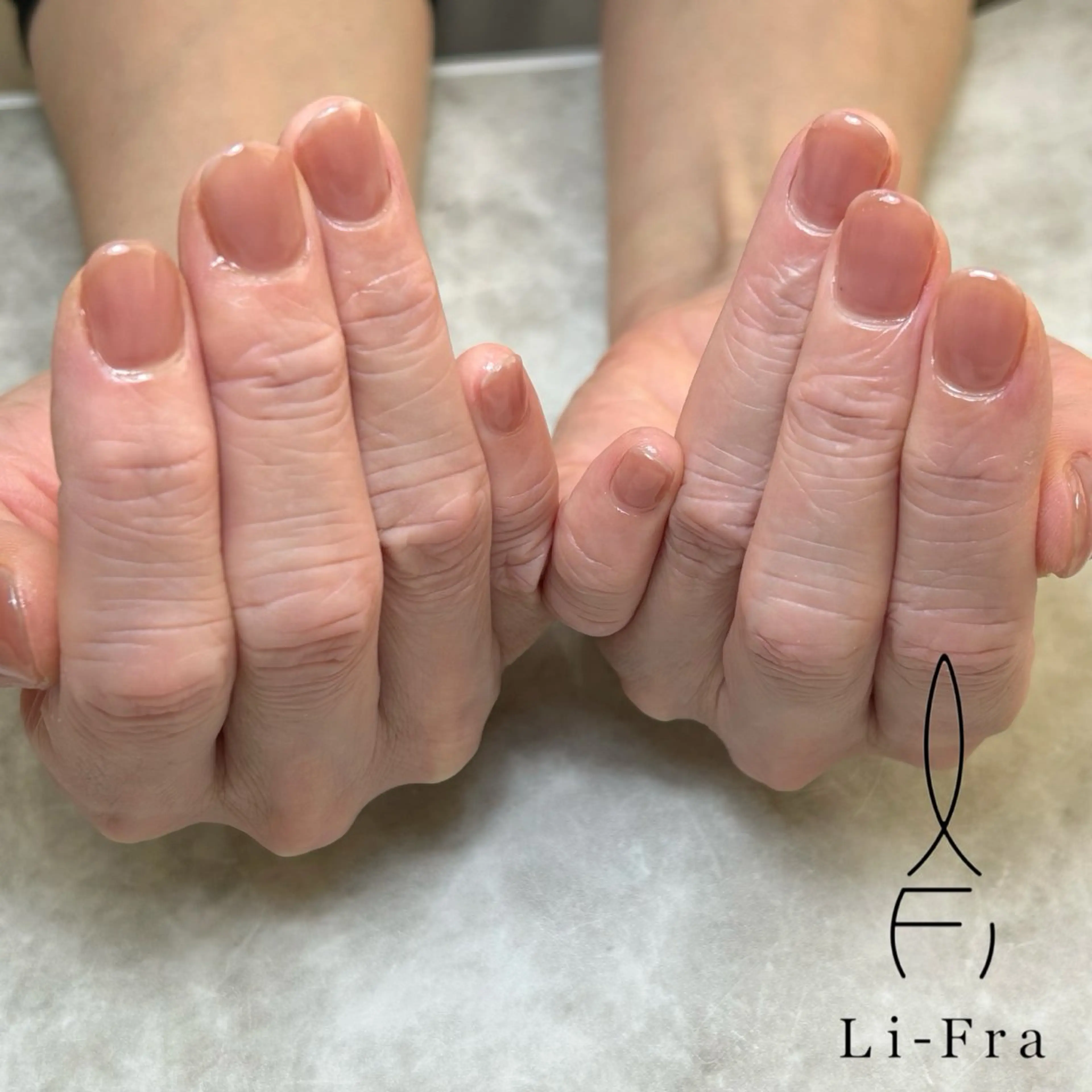 ネイル ハンドネイル lifra MANAKAのネイルデザイン
