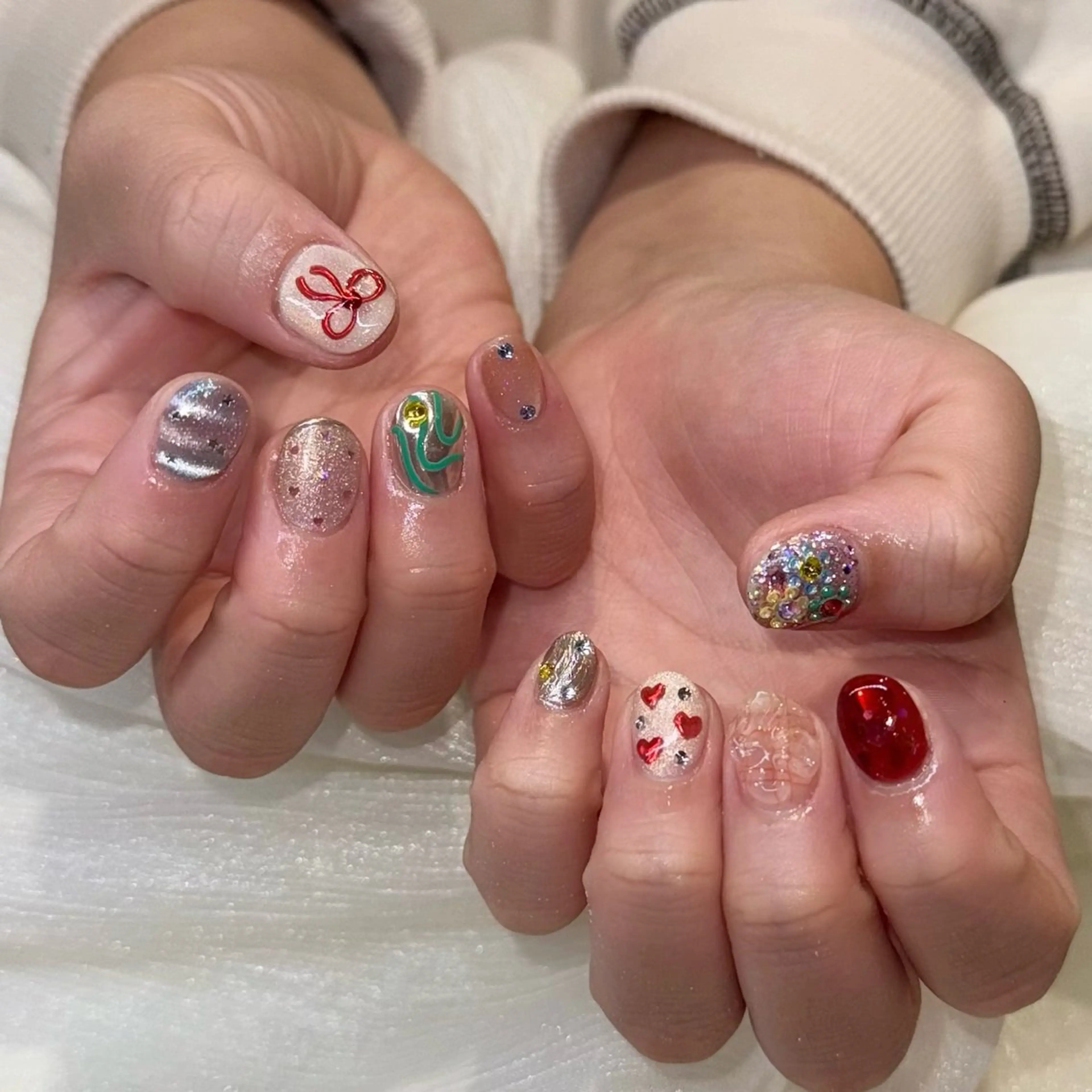 ネイル ハンドネイル 新井 ひなののネイルデザイン