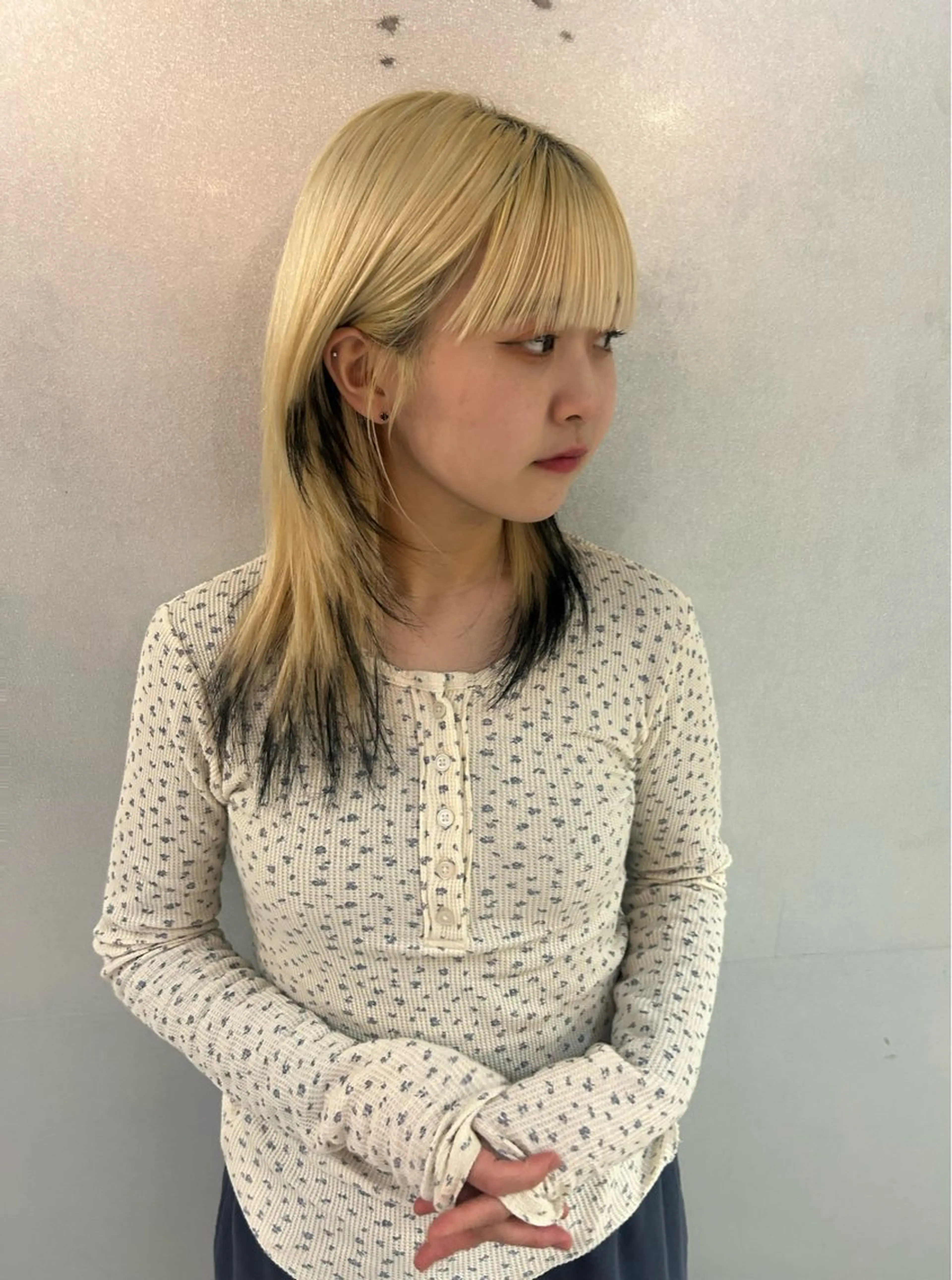 ミディアム カラー ブロンド 韓国ヘア/ボブ/レ イヤー/ EMIRIのヘアスタイル