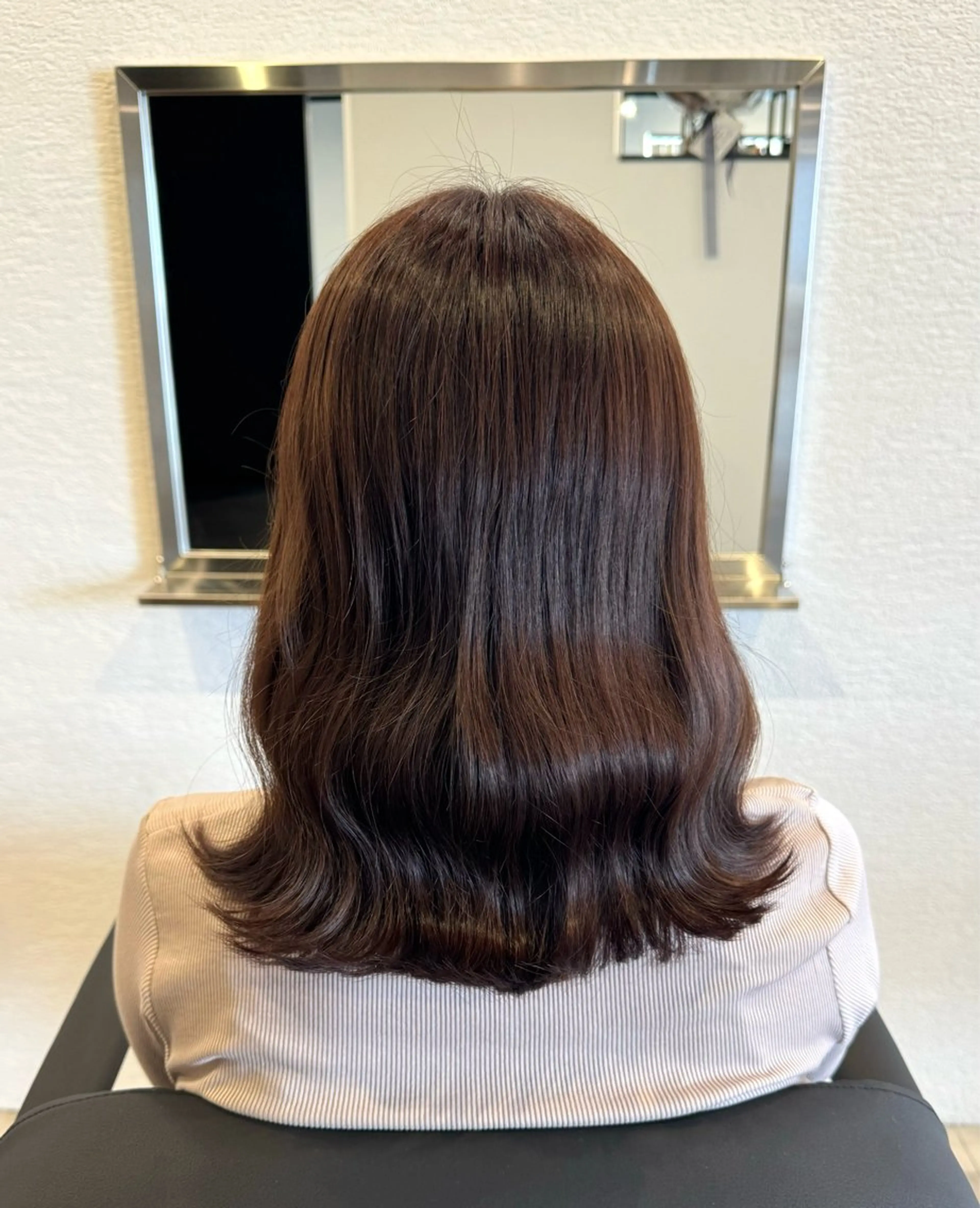 ミディアム 山下 遼香のヘアスタイル