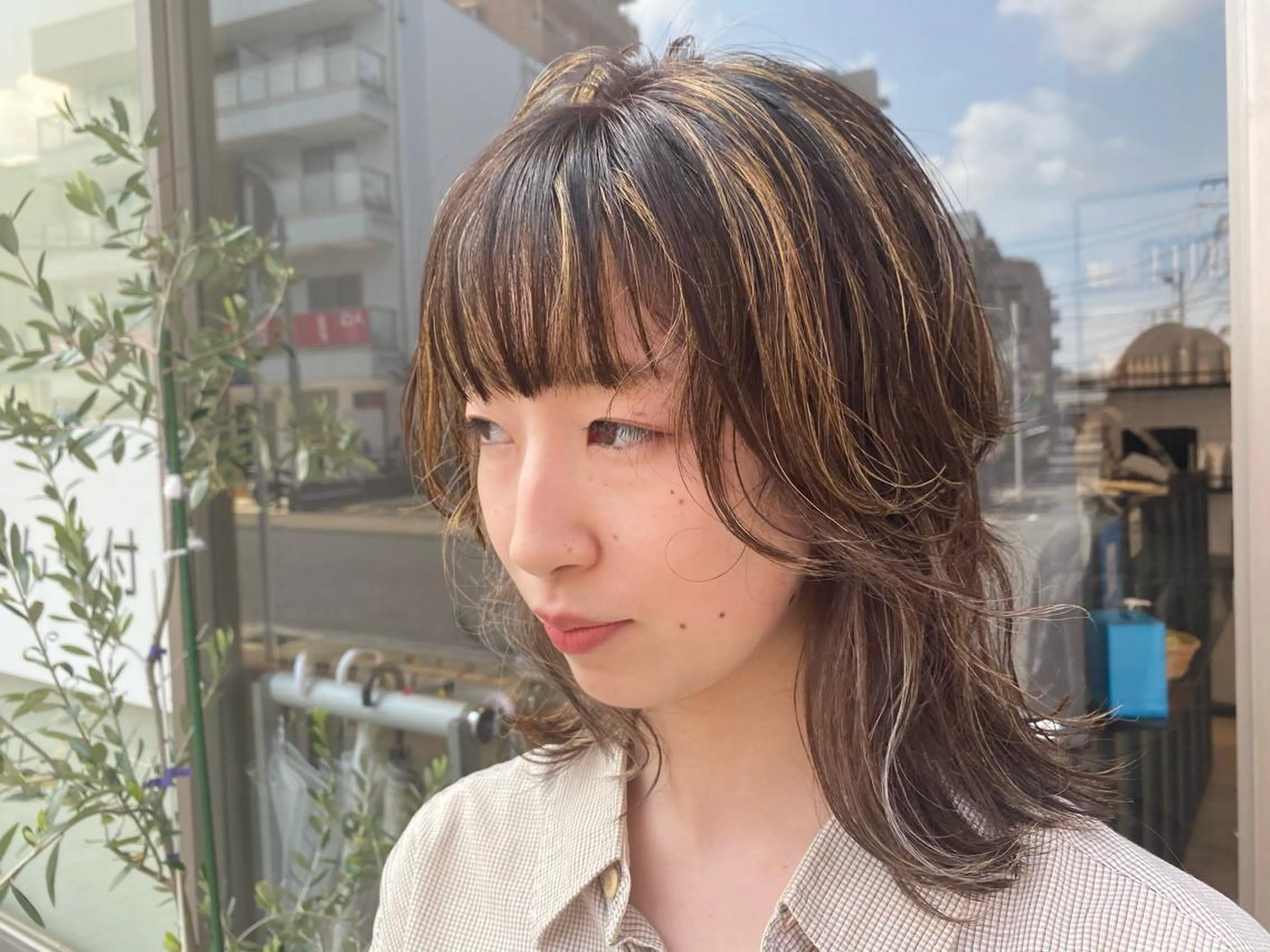 セミロング カラー パーマ ヘアアレンジ 渡邊 桃香のヘアスタイル