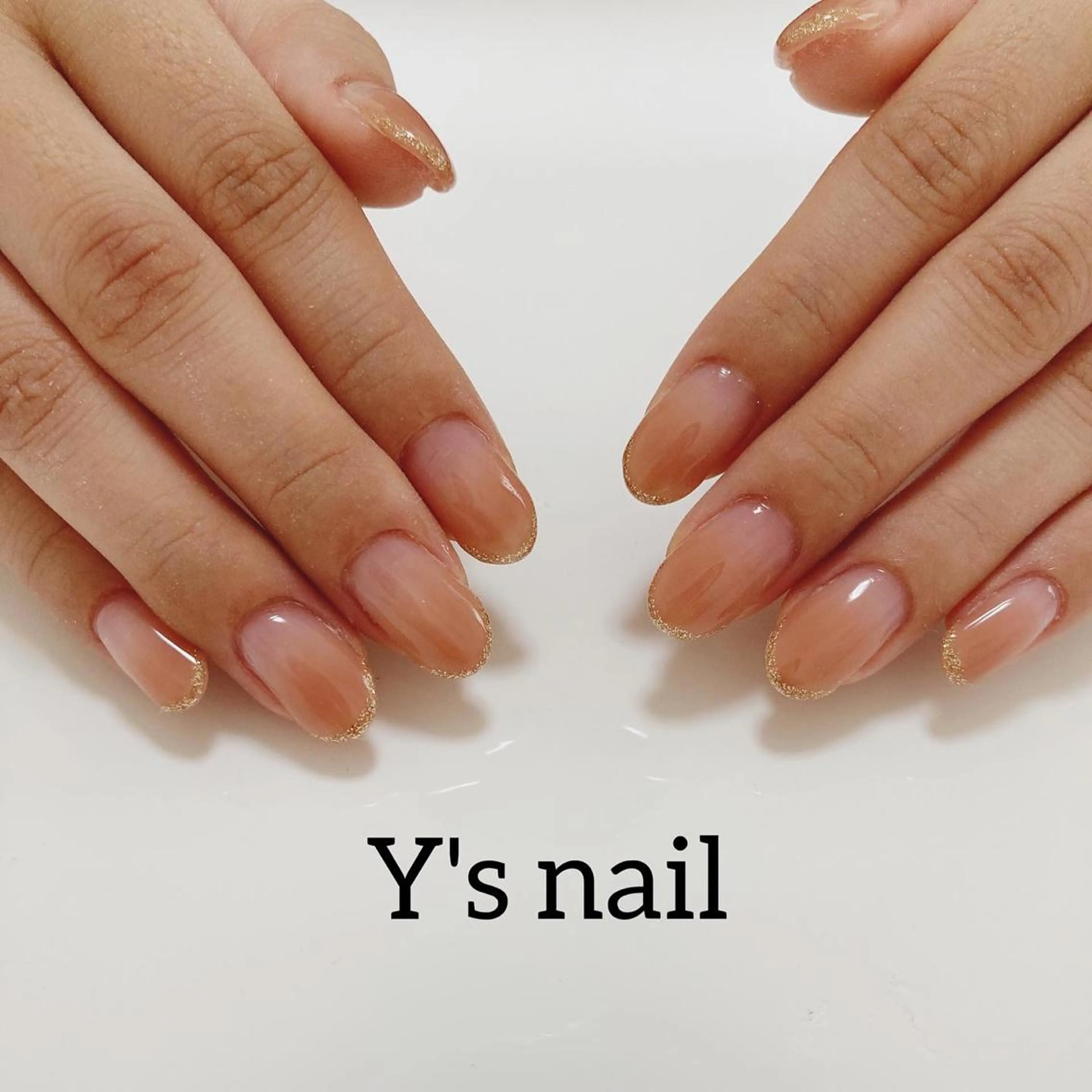 ネイル グラデーション ラメ(グリッター) ハンドネイル 手書きが得意🖌️ Y’s  nailのネイルデザイン