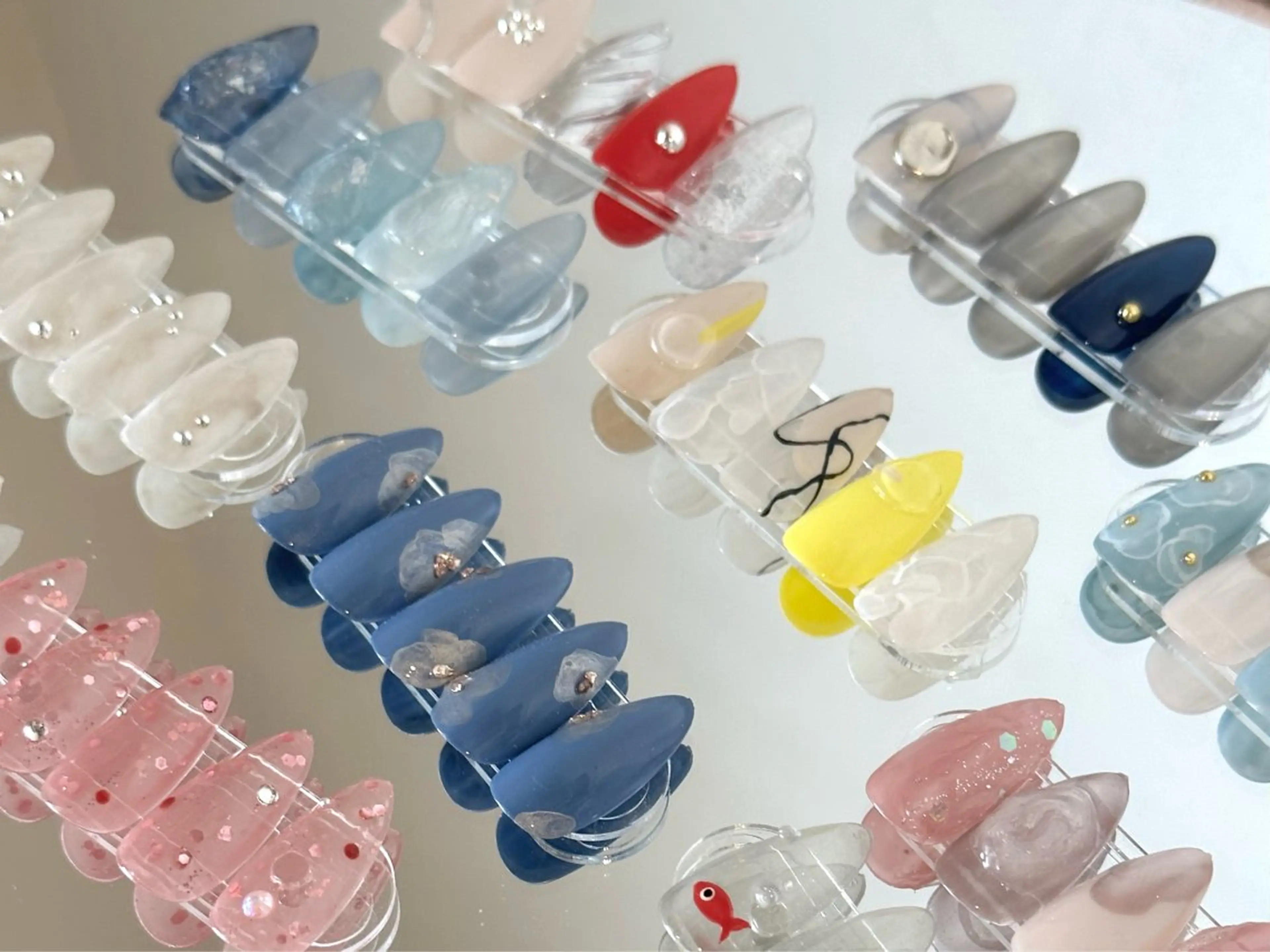 ネイル sona所属・sona . yukihoのネイルデザイン