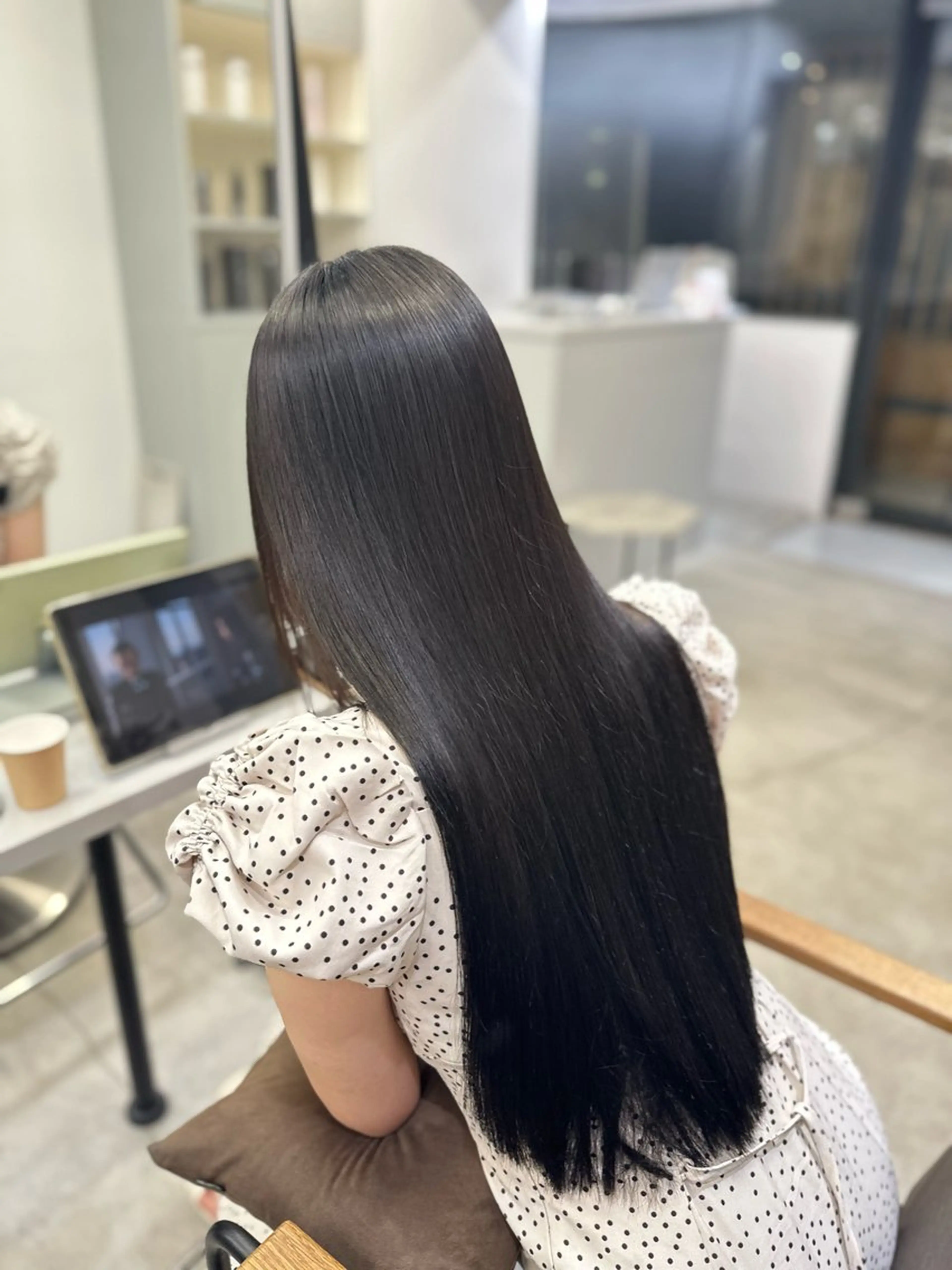 ロング パーマ 縮毛矯正 ハイトーンカラー が絶対可愛い✨泰聖✨のヘアスタイル