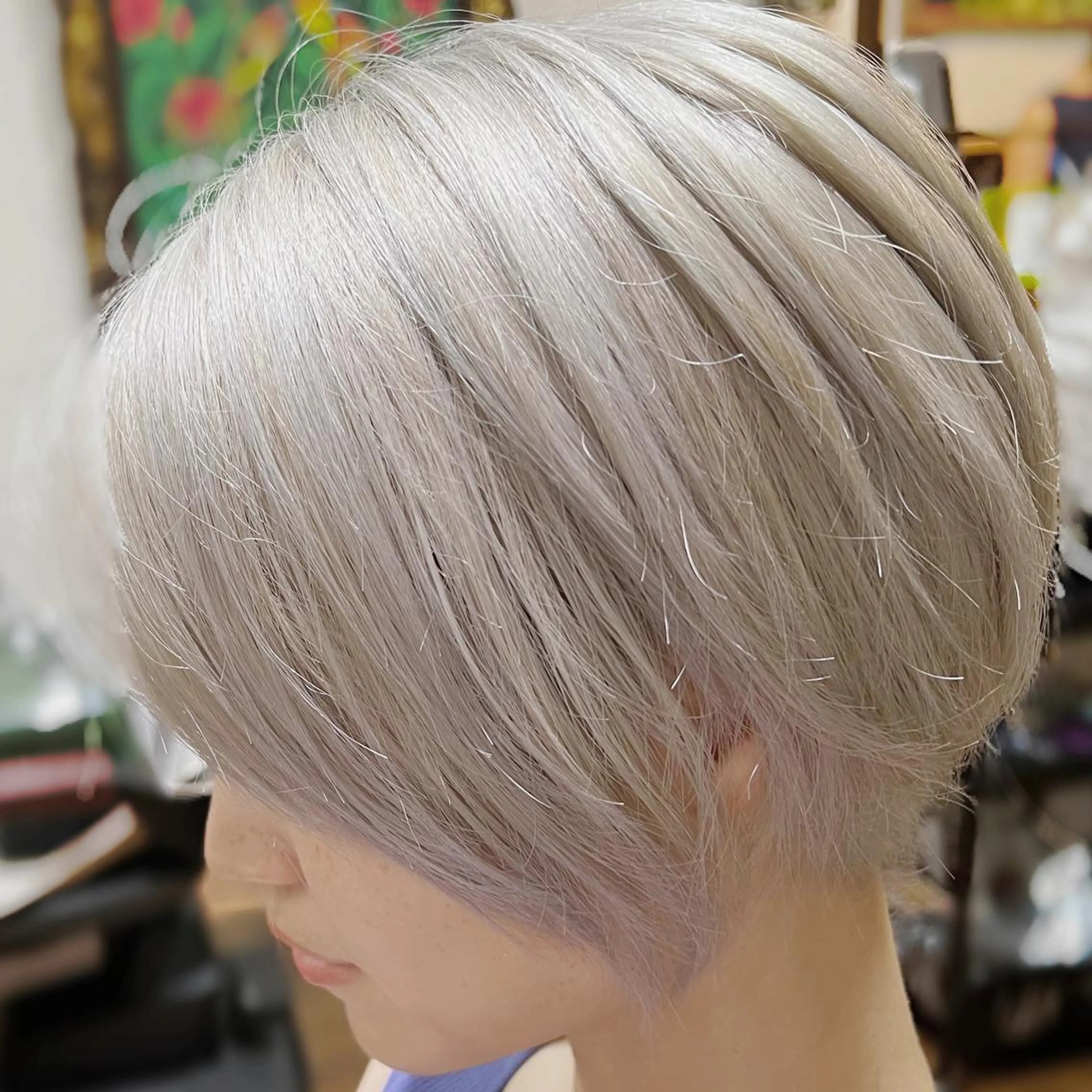 Wブリーチ＋カラー＋アマトラトリートメント＋カット（シャンプー、ブロー、セット込み）の写真