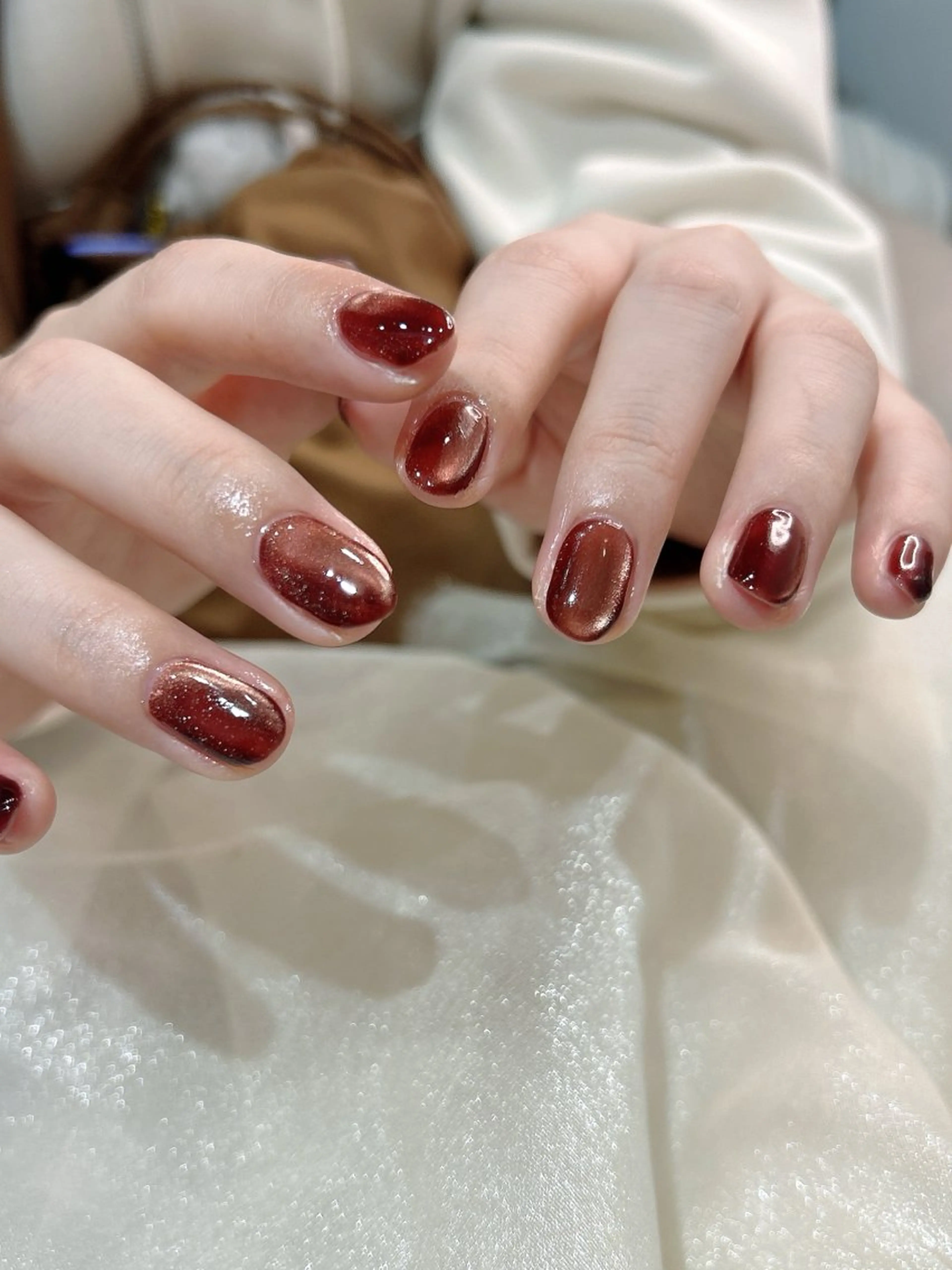 ネイル マグネットネイル ハンドネイル swallow nail eye所属・スワローネイル＆アイ sanaのマツエク・マツパデザイン